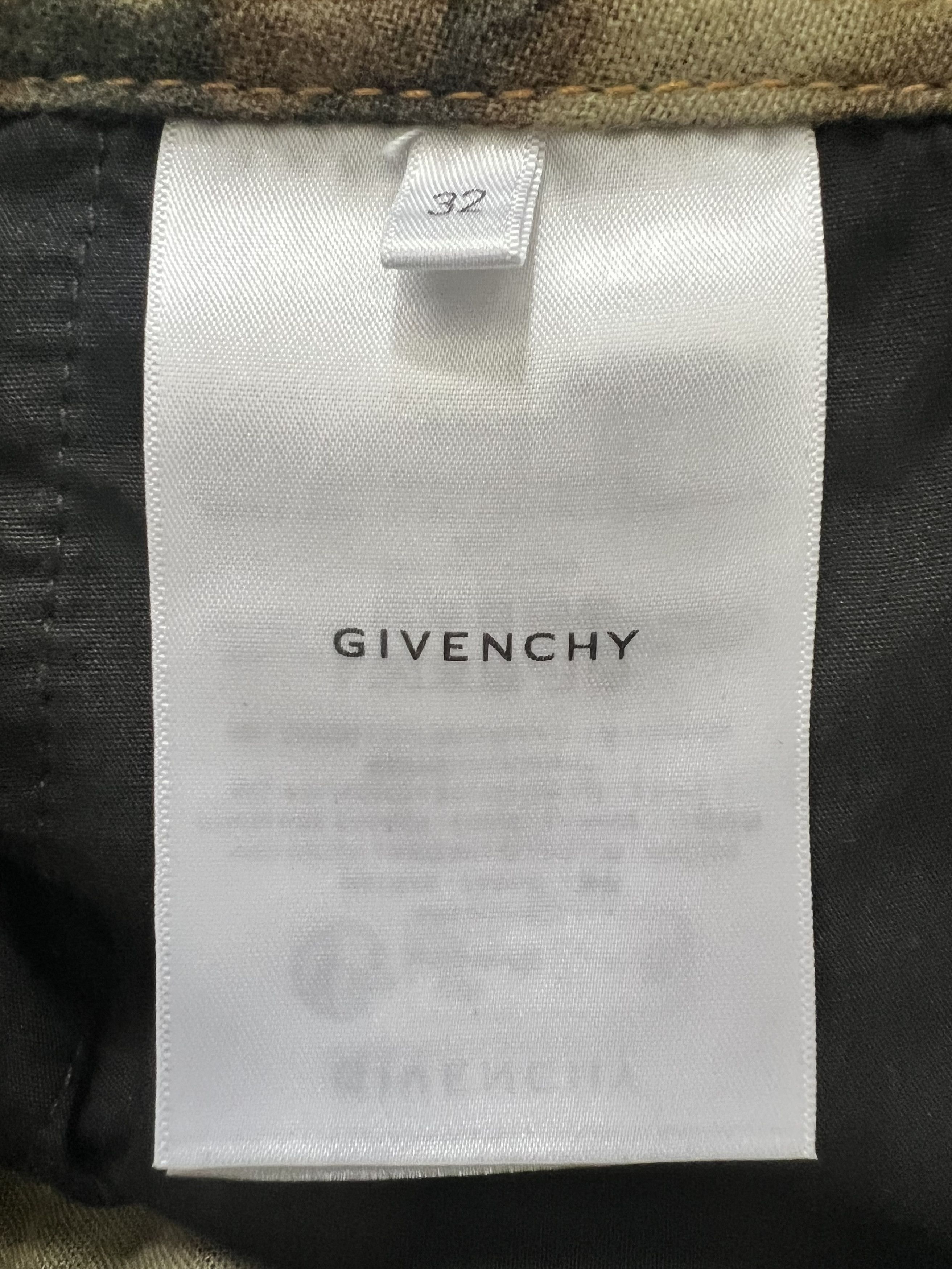 Givenchy Runway FW'23 Khaki Distressed Cargo Pants Size US 32 / EU 48 - 19 Thumbnail