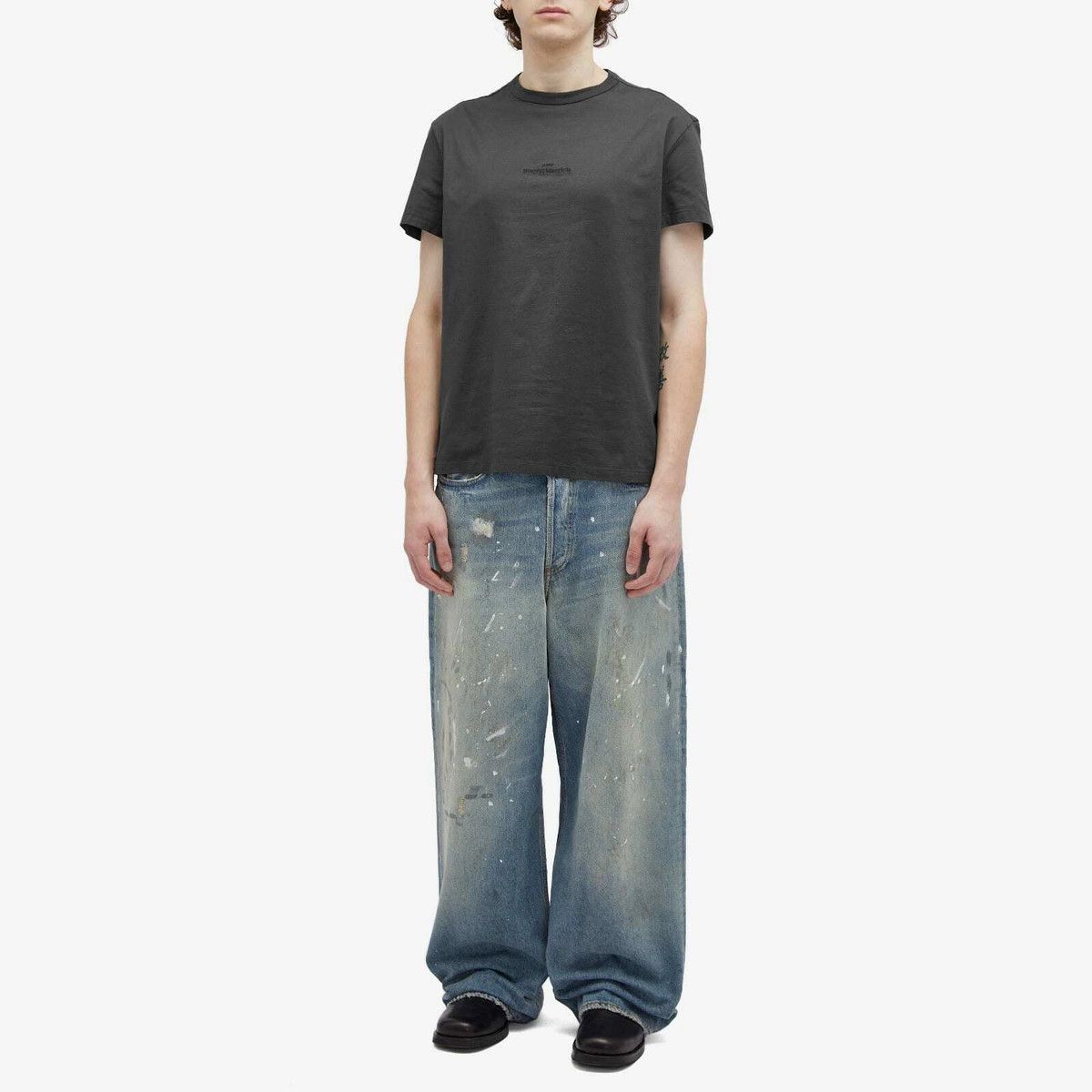 Maison Margiela o1w1db10525 Logo T-Shirt in Black Size US XL / EU 56 / 4 - 4 Thumbnail