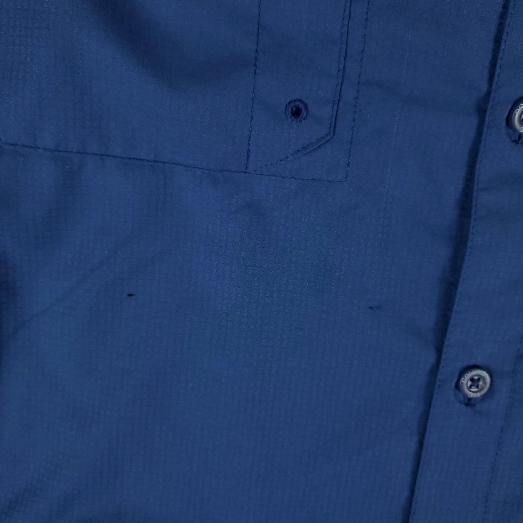 Vintage Columbia Shirt Mens XL Blue Button-Up Long Sleeve Vented Col f/ Polyester Size US XL / EU 56 / 4 - 3 Thumbnail