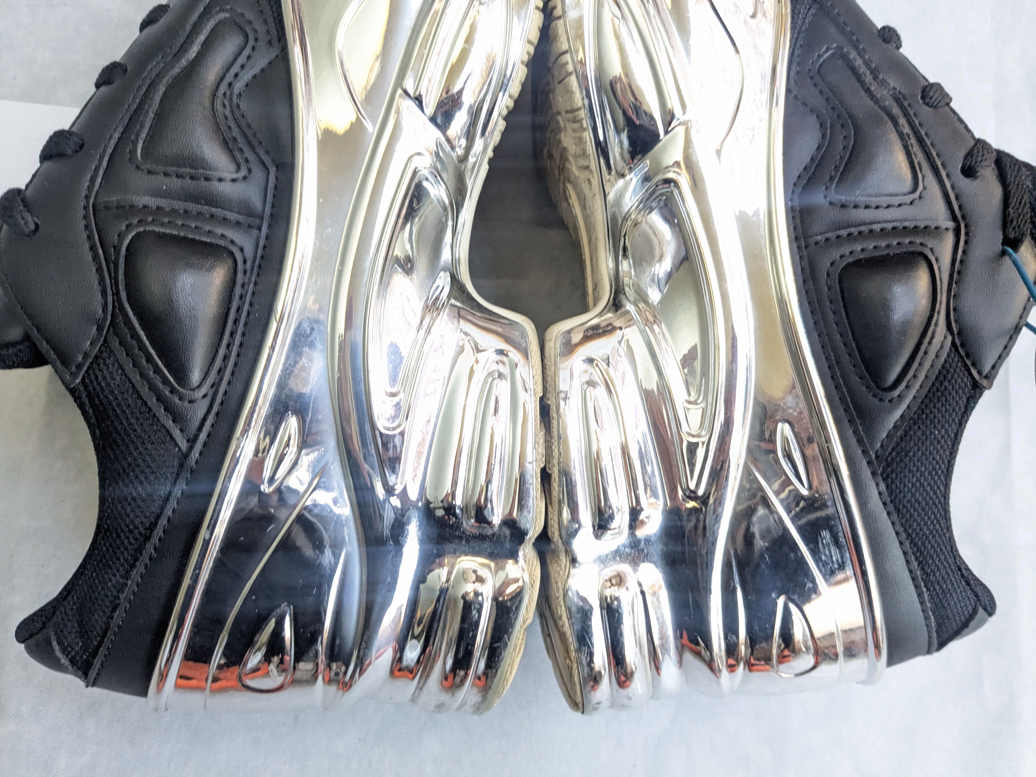 Raf Simons Adidas x Raf Simons Ozweego Mirrored Black Silver EE7944 Size US 9 / EU 42 - 9 Thumbnail