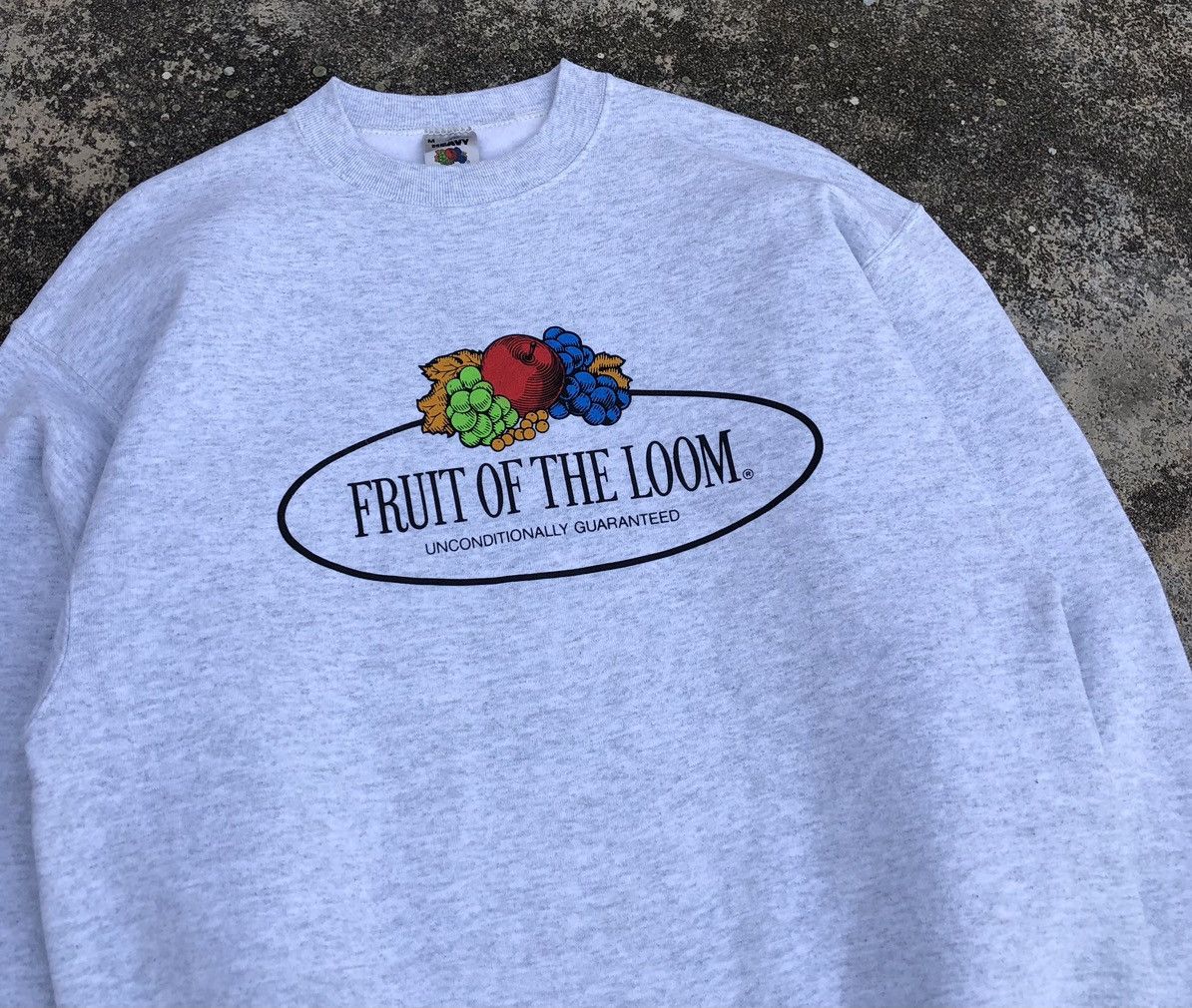 Fruit Of The Loom Vintage 90s Big Logo Fruit Of The Loom Sweatshirt Size US M / EU 48-50 / 2 - 2 Thumbnail