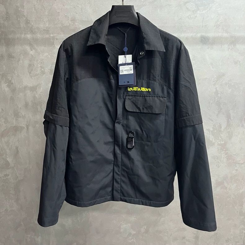 Louis Vuitton louis vuitton Black Logo Print Detachable Zip Sleeve jacke Size US M / EU 48-50 / 2 - 1 Thumbnail