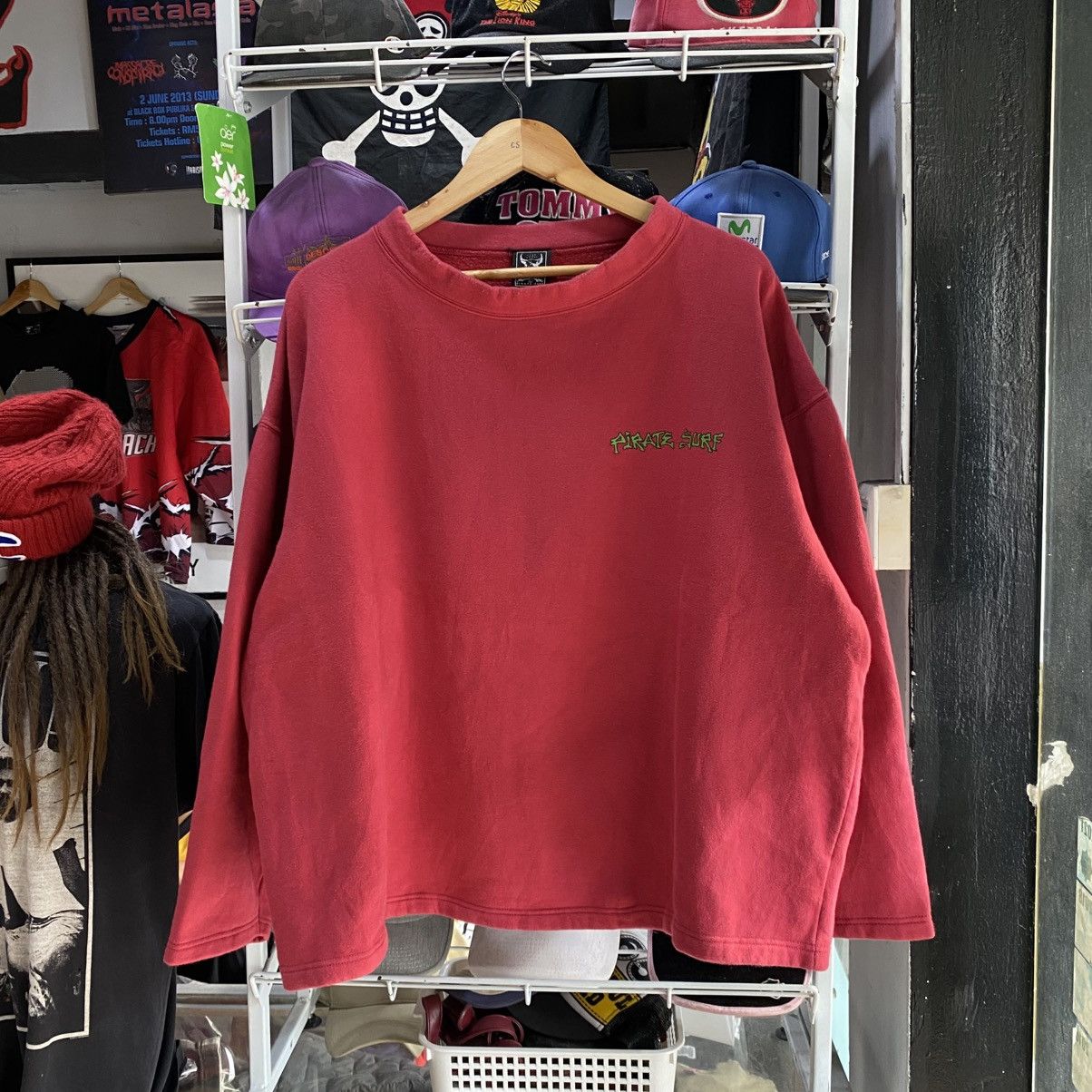 Vintage VINTAGE PIRATE SURF STYLE RARE OVERSIZE BOXY SWEATSHIRTS Size US L / EU 52-54 / 3 - 2 Thumbnail