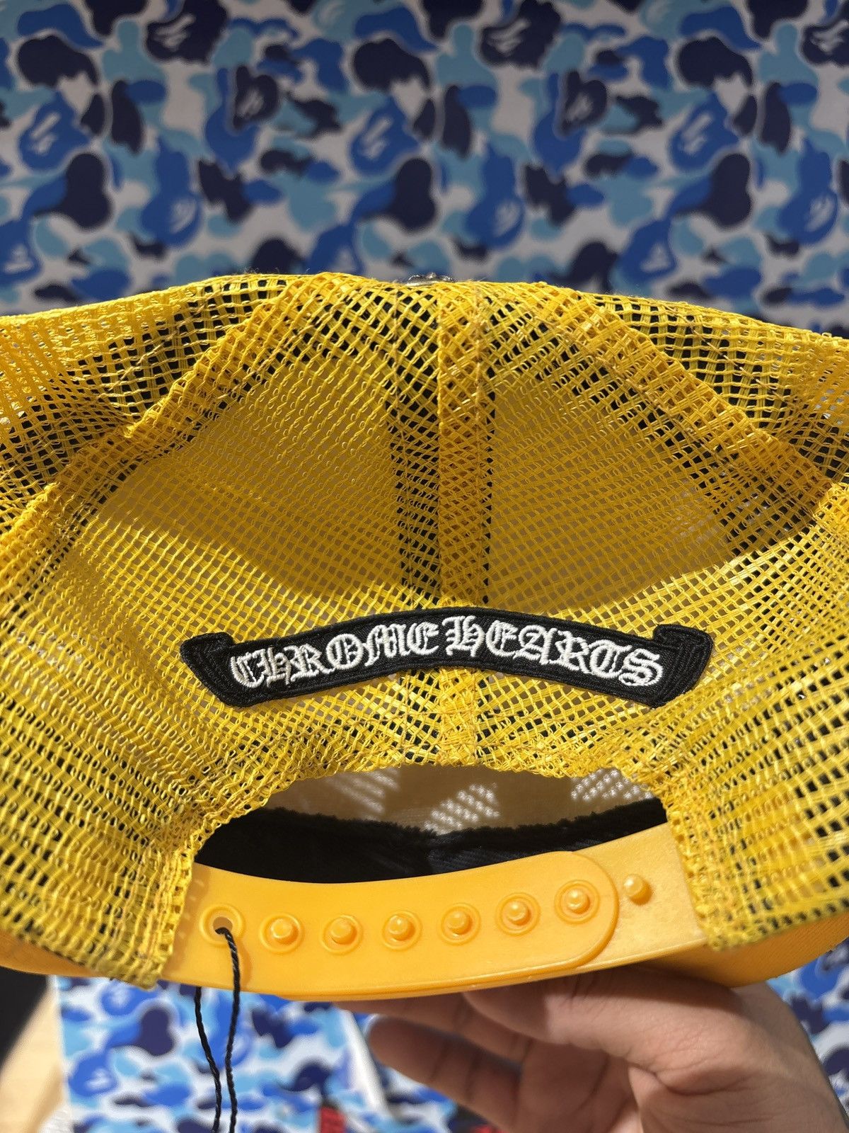 Chrome Hearts Chrome hearts, yellow, white, red eye trucker Size ONE SIZE - 3 Thumbnail