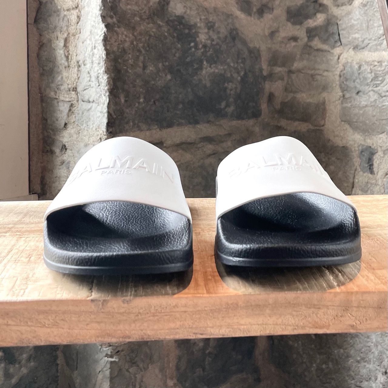 Balmain Balmain White Leather Logo Slides Size US 10 / IT 40 - 3 Thumbnail
