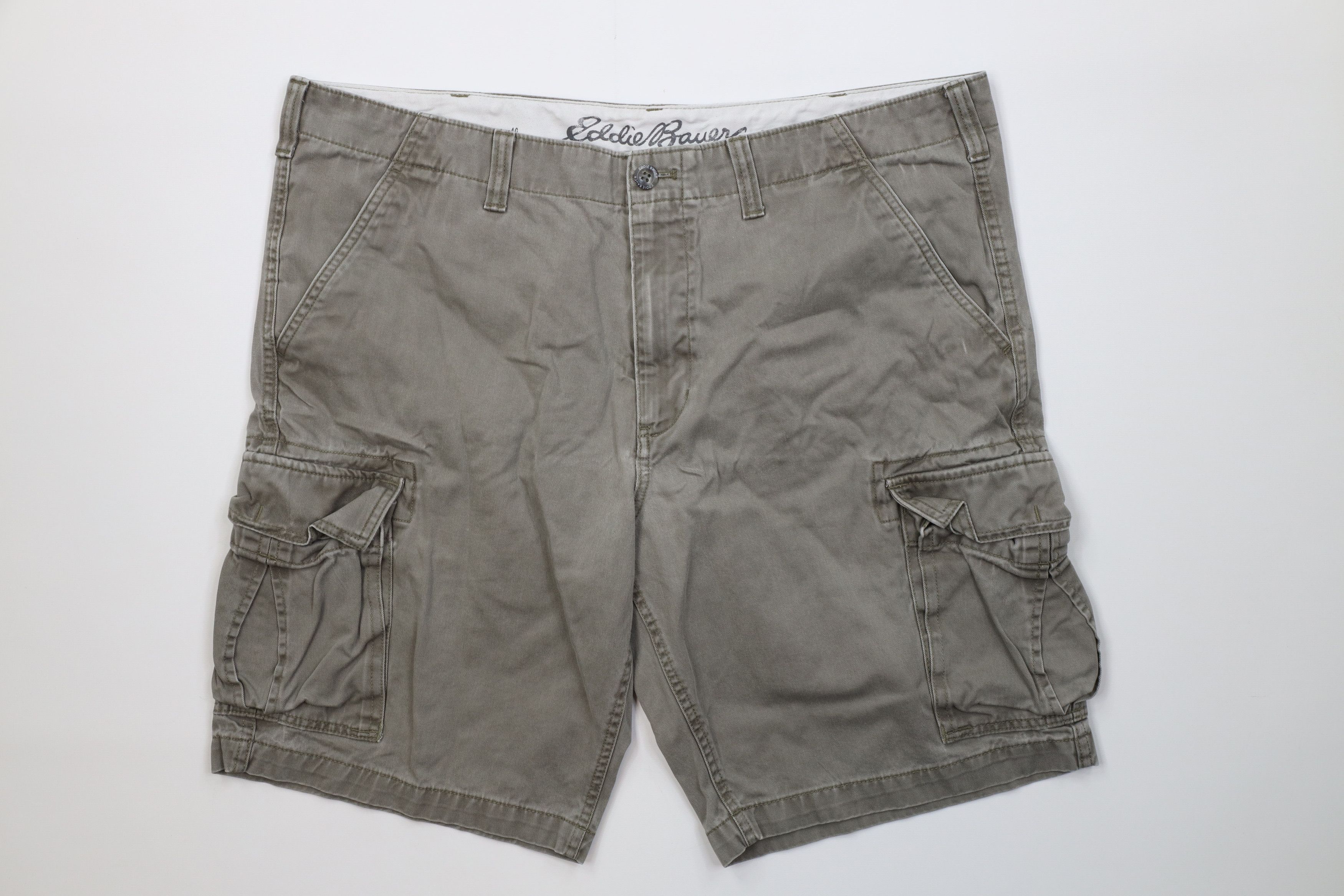 Eddie Bauer Vintage Eddie Bauer Heavyweight Cargo Shorts Green Cotton Size US 40 / EU 56 - 1 Thumbnail