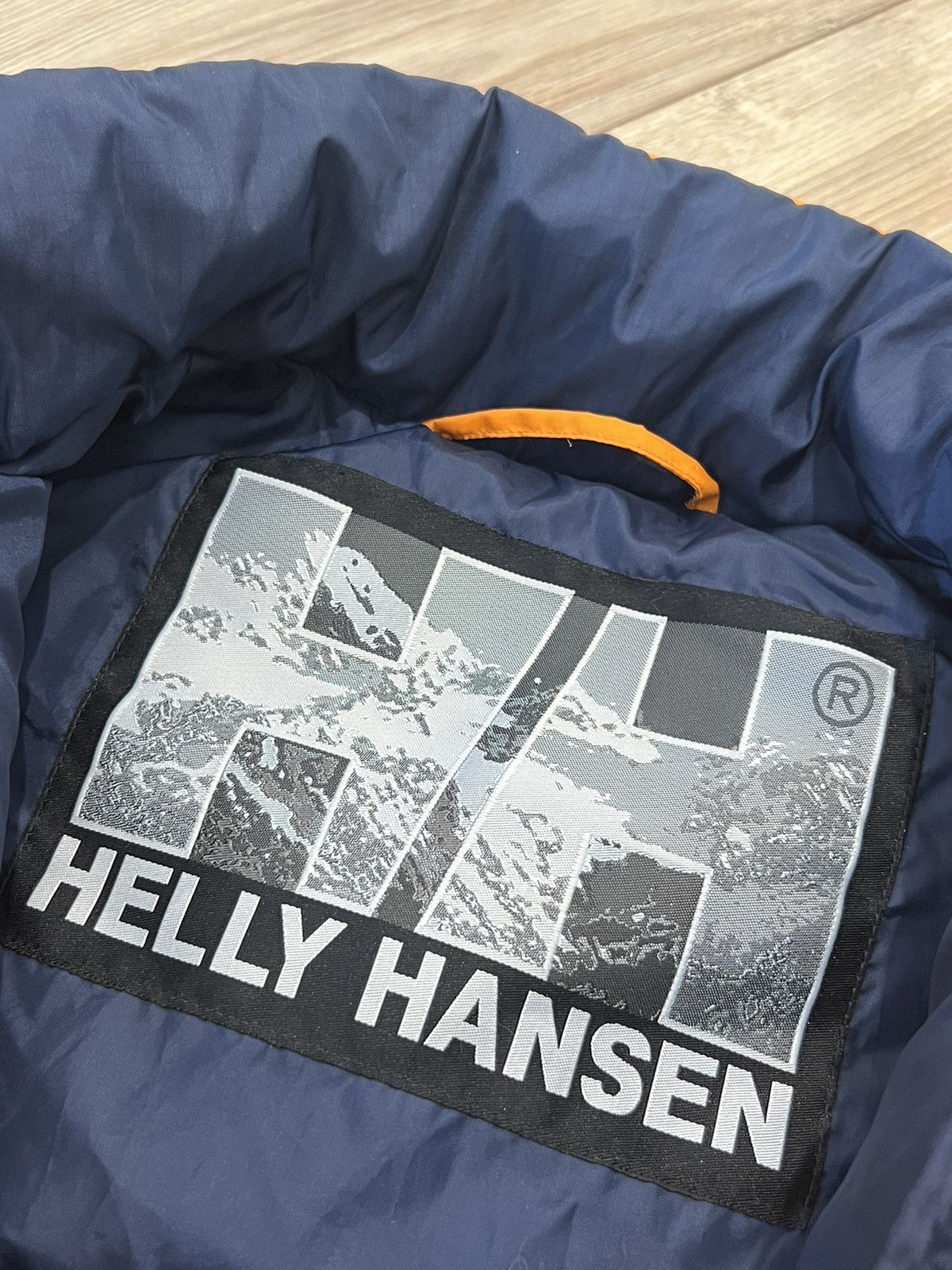 Helly Hansen × Vintage Vest Helly Hansen Puffer Down Outdoor Vintage Size US M / EU 48-50 / 2 - 5 Thumbnail