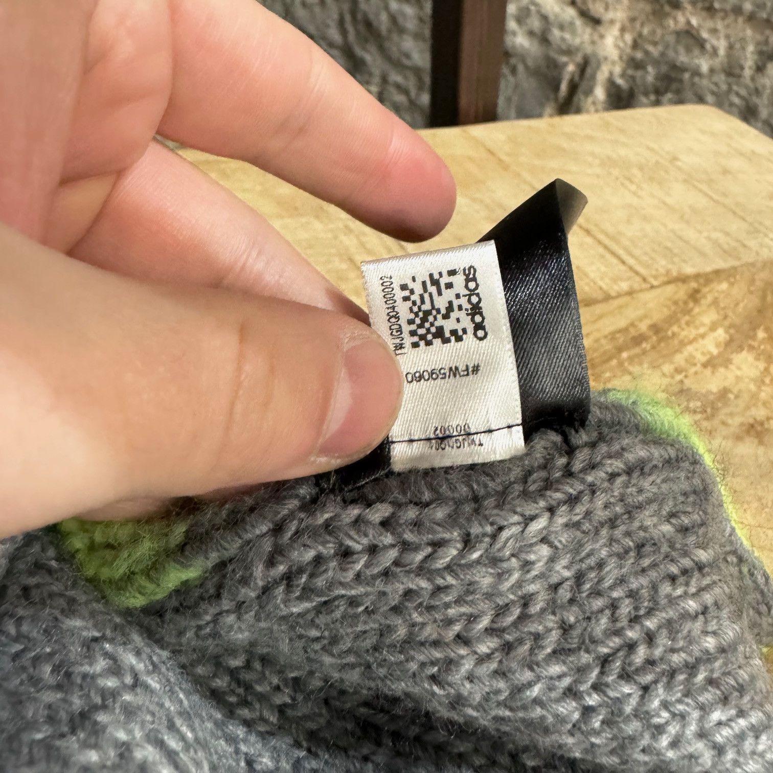 Y-3 Y-3 Grey Neon Yellow Striped Oversized Reversible Wool Scarf Size ONE SIZE - 7 Thumbnail