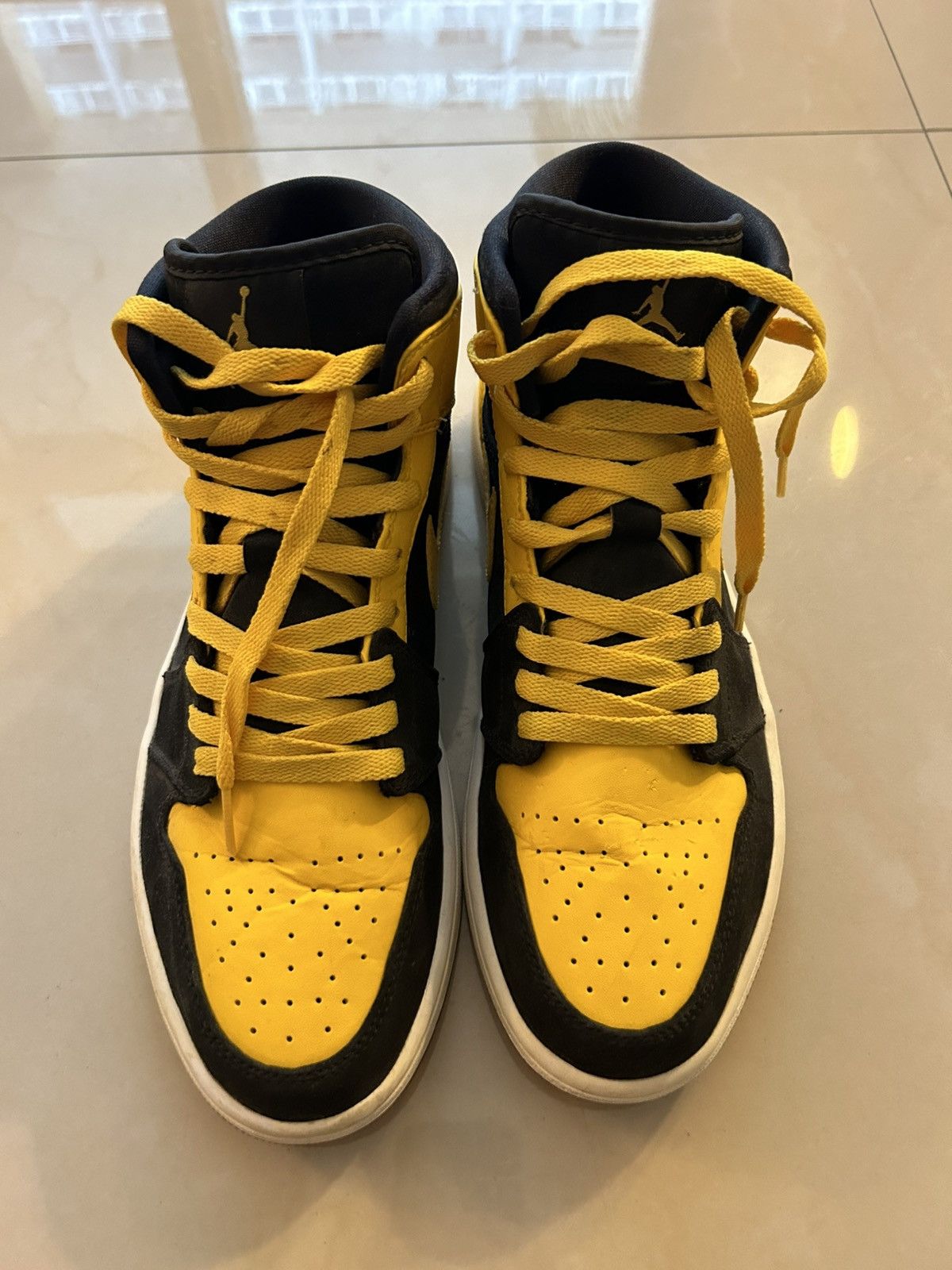Jordan Brand Jordan 1 new loves Size US 9.5 / EU 42-43 - 3 Thumbnail