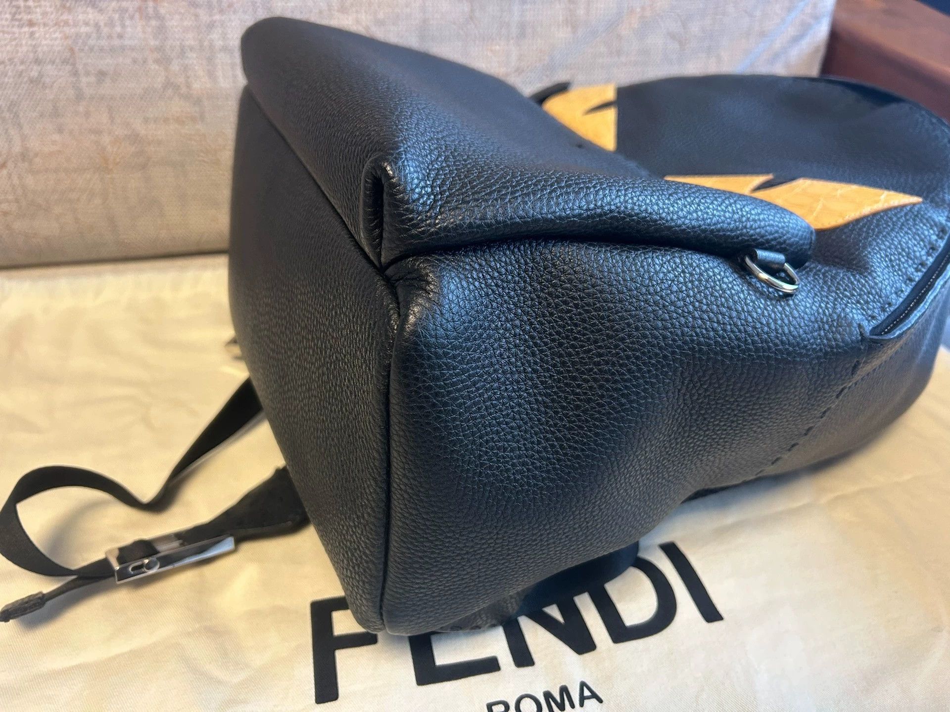 Fendi Fendi Limited Monster Full Leather 3yr 2worn Mint Size ONE SIZE - 4 Thumbnail