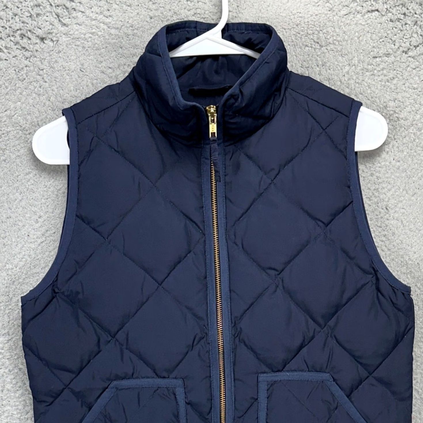 Vintage J Crew Vest Puffer Down Women XS Blue Full Zip Quilted Sleeveless Pocket Outdoor Outdoor Size XS / US 0-2 / IT 36-38 - 2 Thumbnail