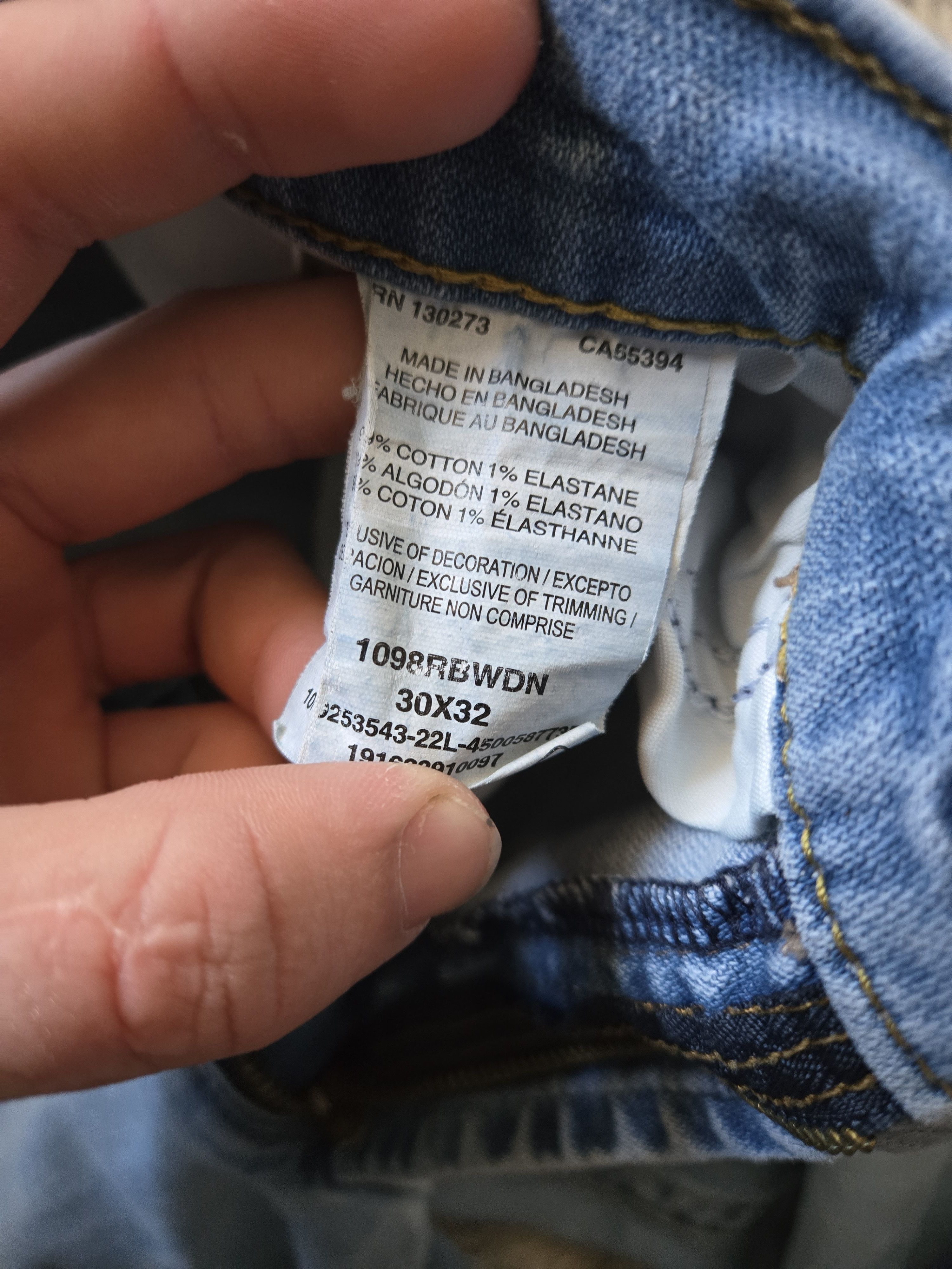 Wrangler 30/32 relaxed bootcut Size US 30 / EU 46 - 6 Thumbnail