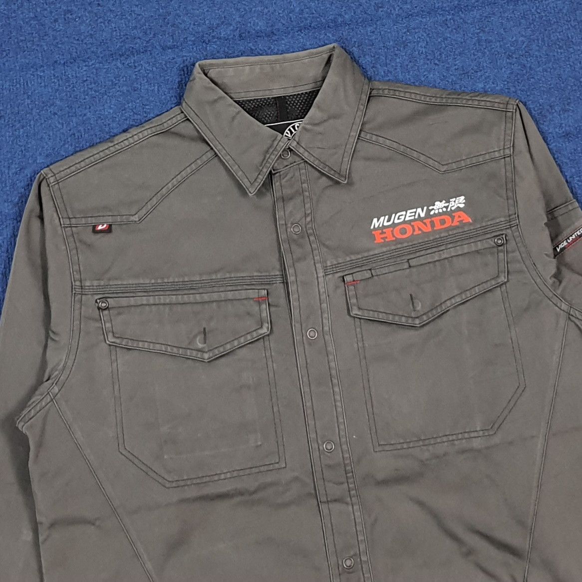 Japanese Brand Vintage Mugen Honda Japan Racing Custom Logo Jacket C296N23 Size US M / EU 48-50 / 2 - 4 Thumbnail