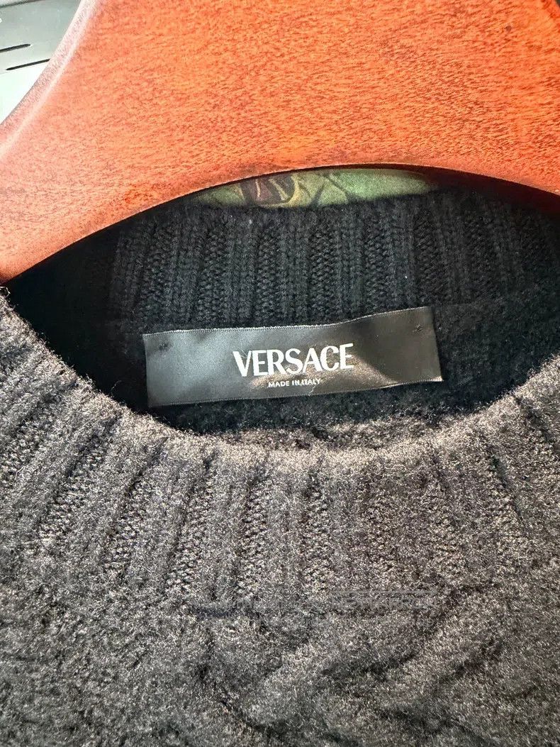 Versace Versace Classic Medusa wool sweater knit Size US M / EU 48-50 / 2 - 2 Thumbnail
