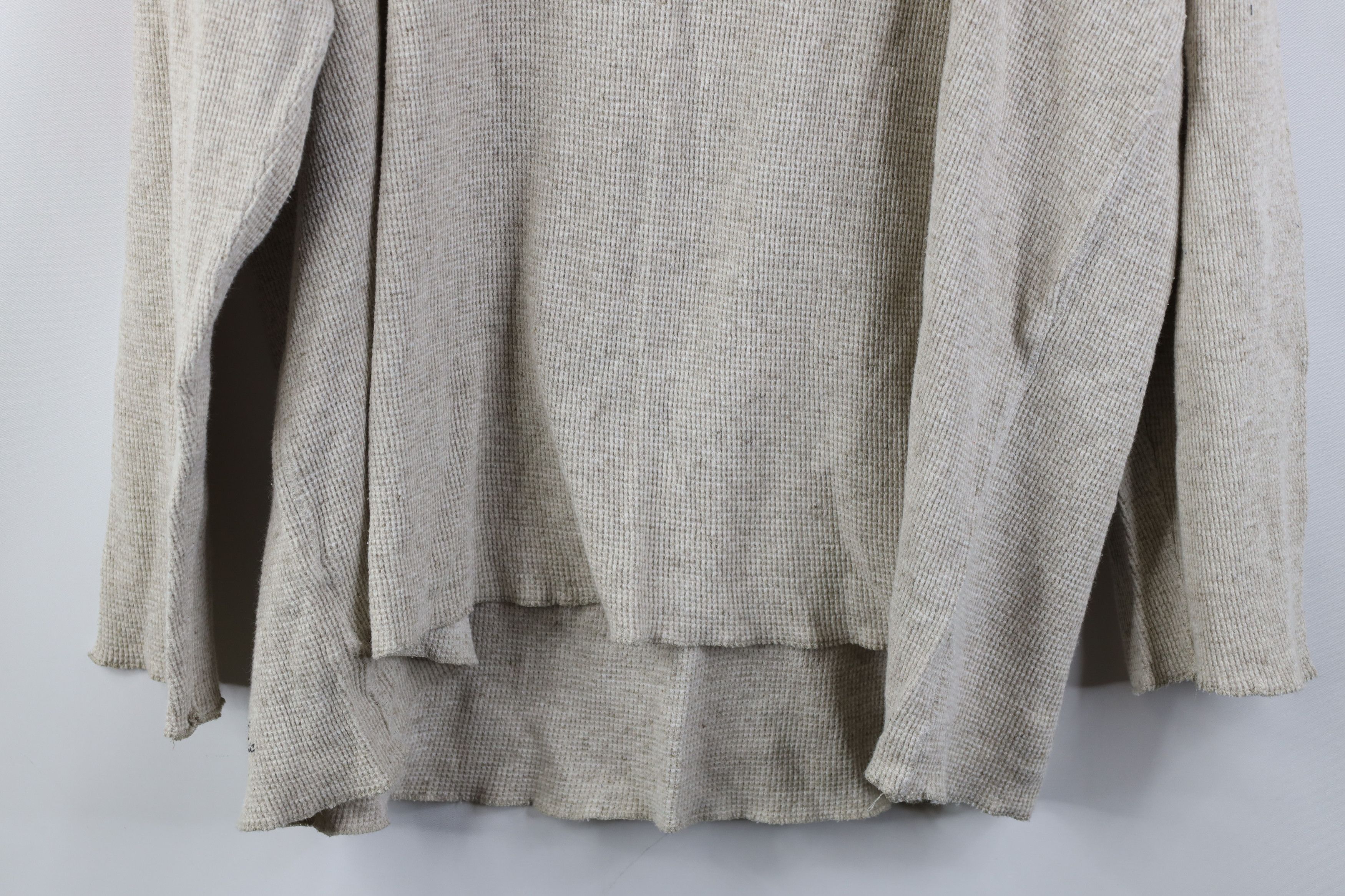 Vintage Vintage 90s DKNY Thermal Waffle Knit Long Sleeve T-Shirt Size L / US 10 / IT 46 - 11 Thumbnail