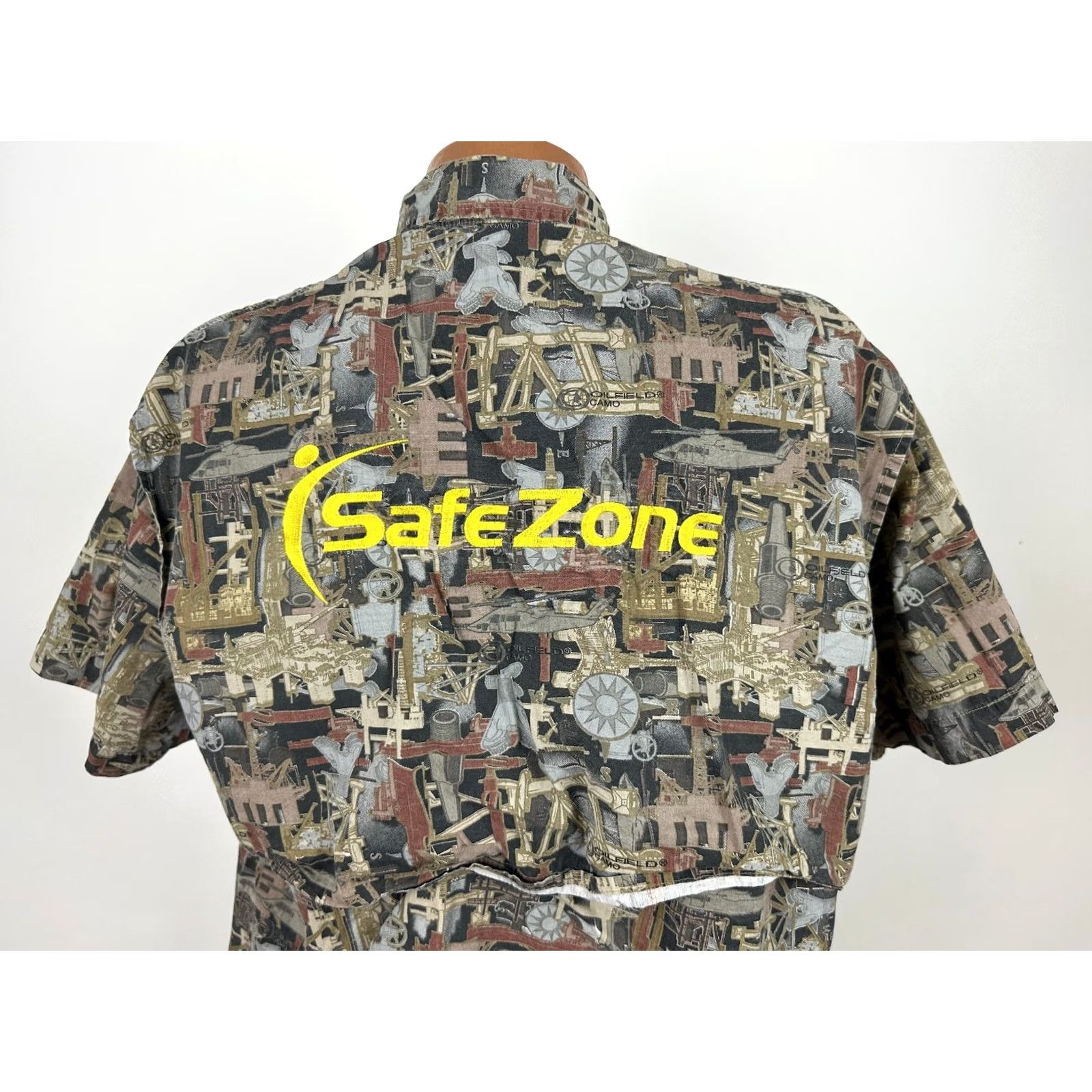 GAS Oilfield Camo Shirt Men Small Button-Down Pockets Cotton Size US S / EU 44-46 / 1 - 7 Thumbnail