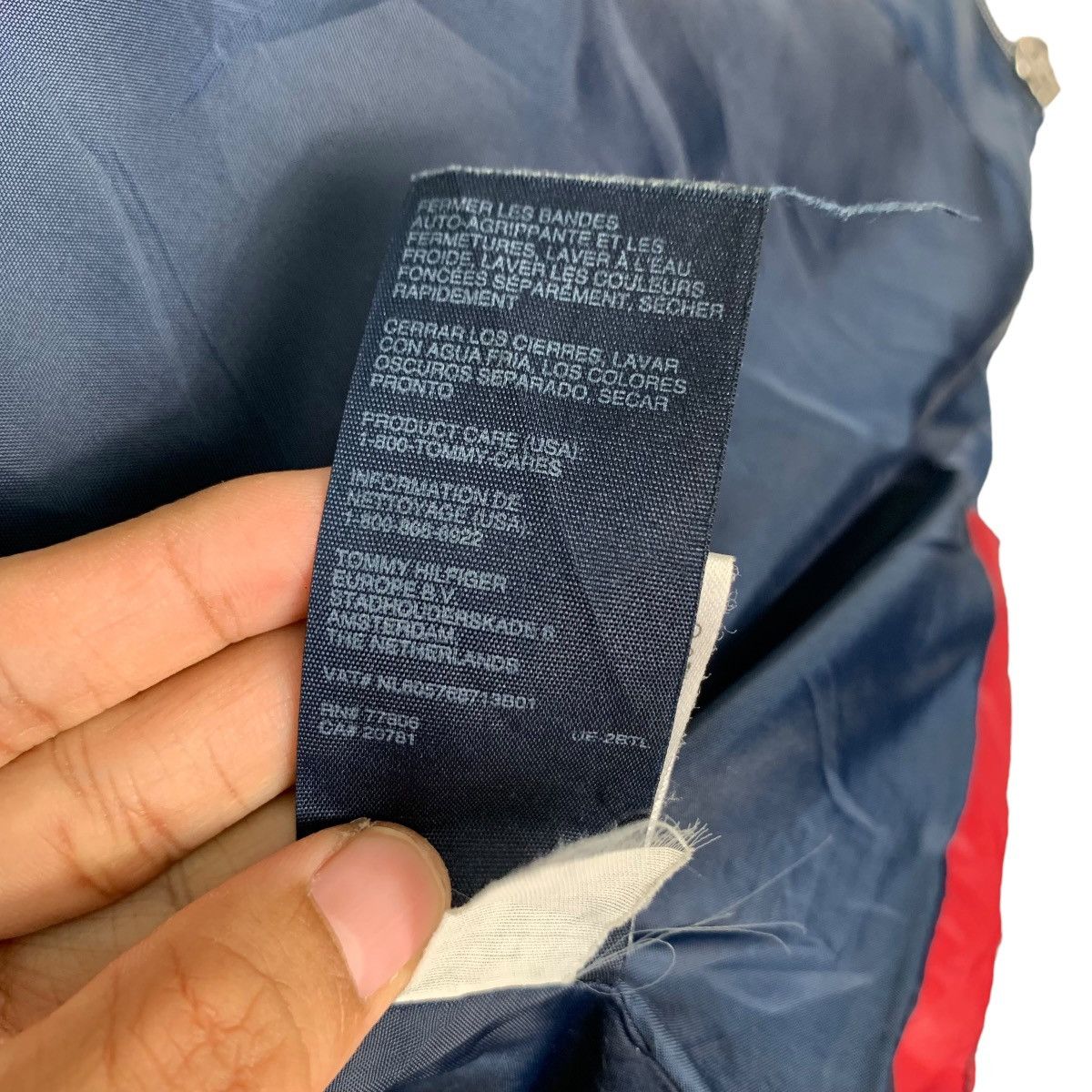 Tommy Hilfiger TOMMY HILFIGER Hooded Puffer Jacket / Down Jacket #0348-C16 Size US S / EU 44-46 / 1 - 21 Thumbnail