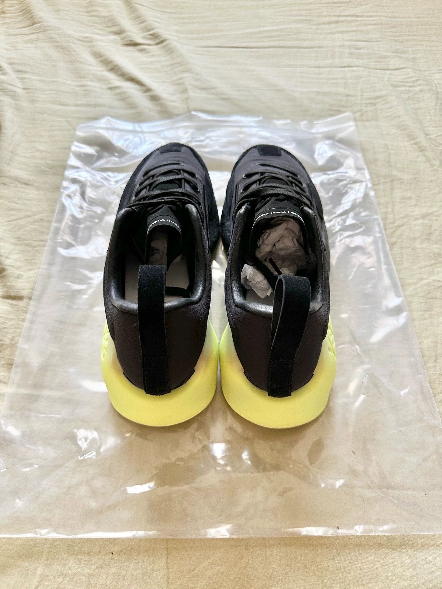 Y-3 Y-3 Orisan Low Unisex Running Shoes Black Neon Green Size US 10 / EU 43 - 3 Thumbnail