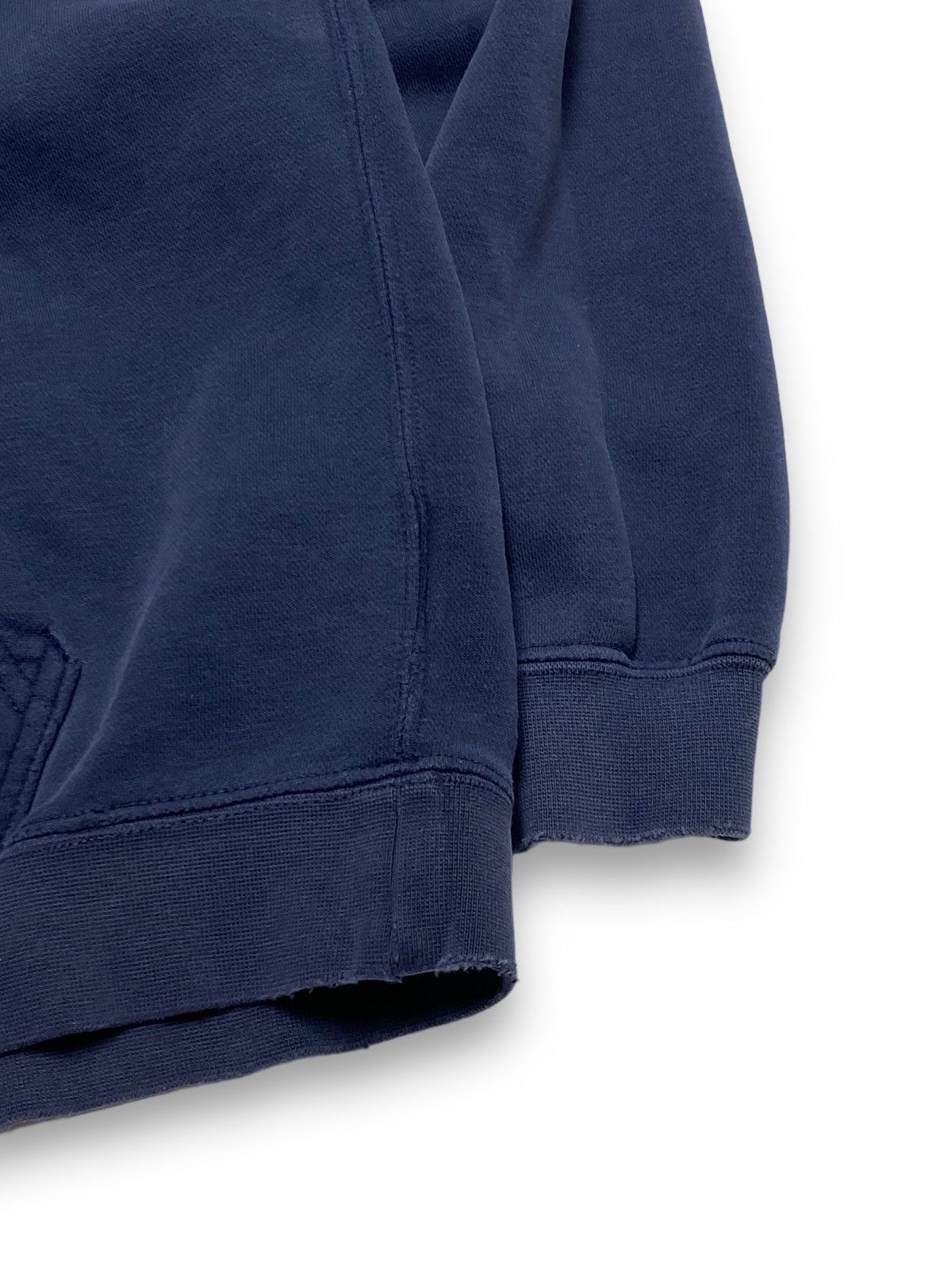 Nike Vintage NIKE Navy Distressed Hoodie Big Logo Size US L / EU 52-54 / 3 - 6 Thumbnail