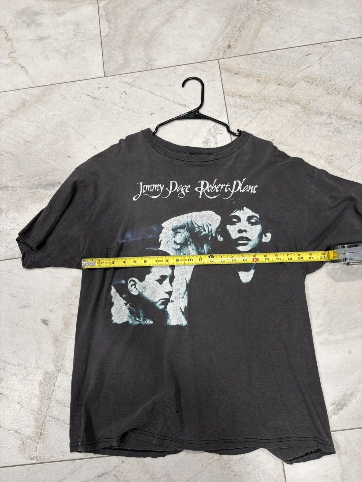 Band Tees Jimmy Page & Robert Plant Walking into Everywhere Tour 1998 Size US XL / EU 56 / 4 - 6 Thumbnail