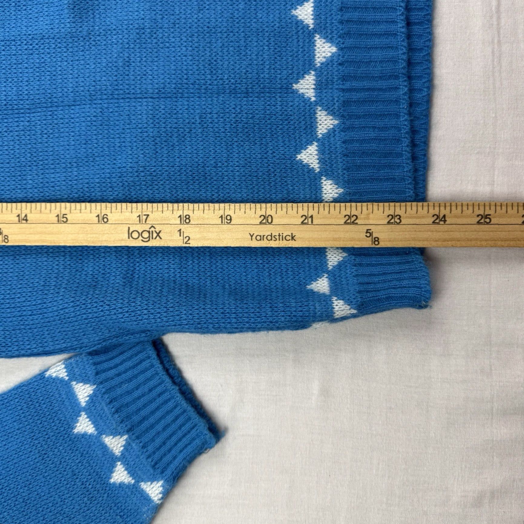 Vintage VINTAGE 1960s Sweater Orlon Acrylic Adult Small Blue Geometric Classic Crew Neck Pullover Mens S Geometric Vintage Size US S / EU 44-46 / 1 - 7 Thumbnail