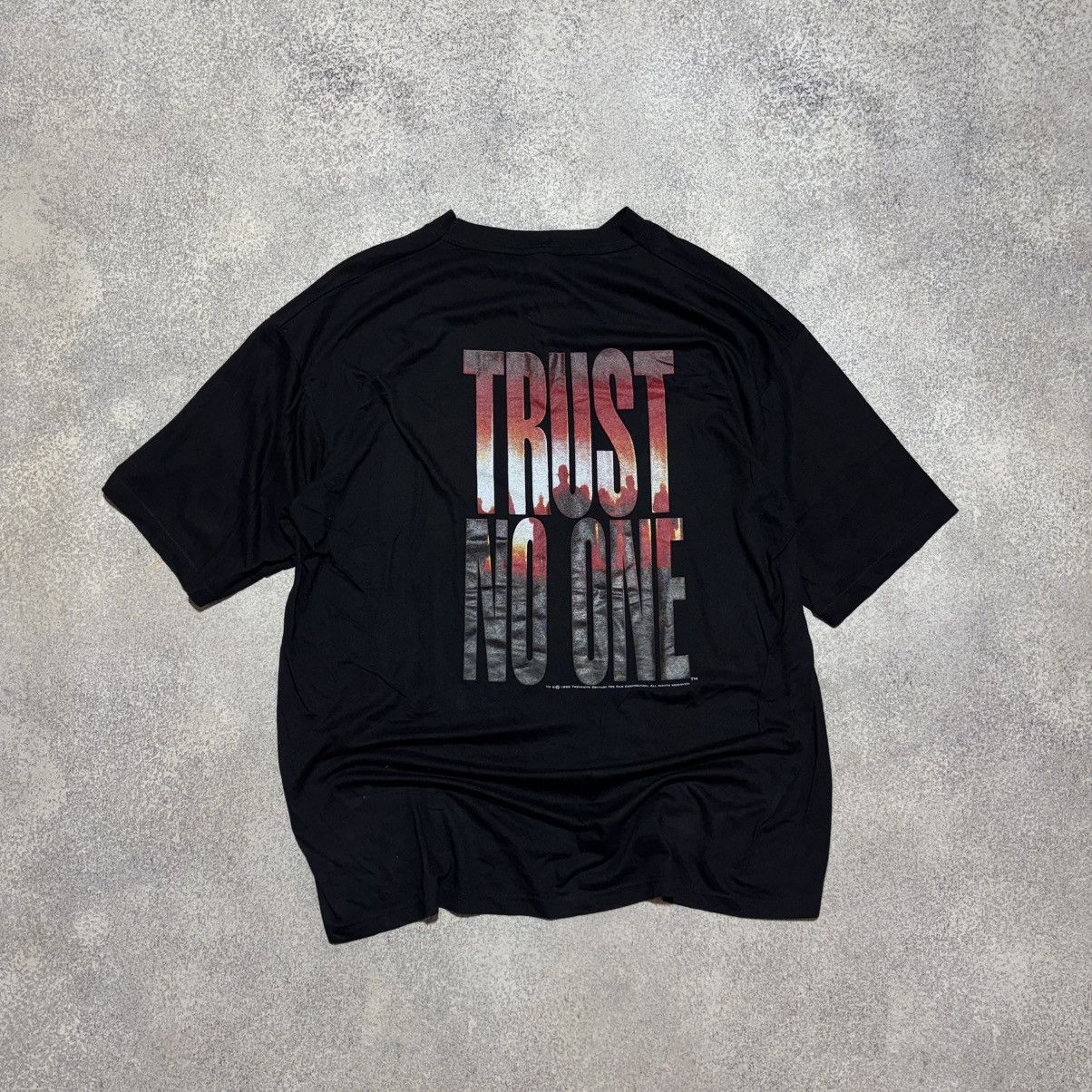 Vintage Vintage 1995 The X Files Trust No One Movie Promo Graphic Size US XL / EU 56 / 4 - 1 Thumbnail