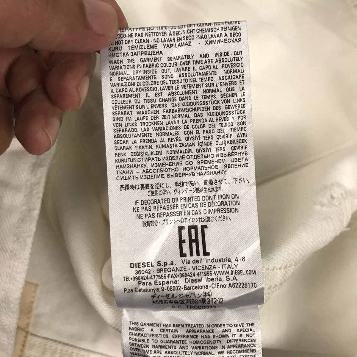 Diesel DIESEL FOR SUCCESSFULLY LIVING DISTRESSED STYLE JACKET Size US L / EU 52-54 / 3 - 19 Thumbnail