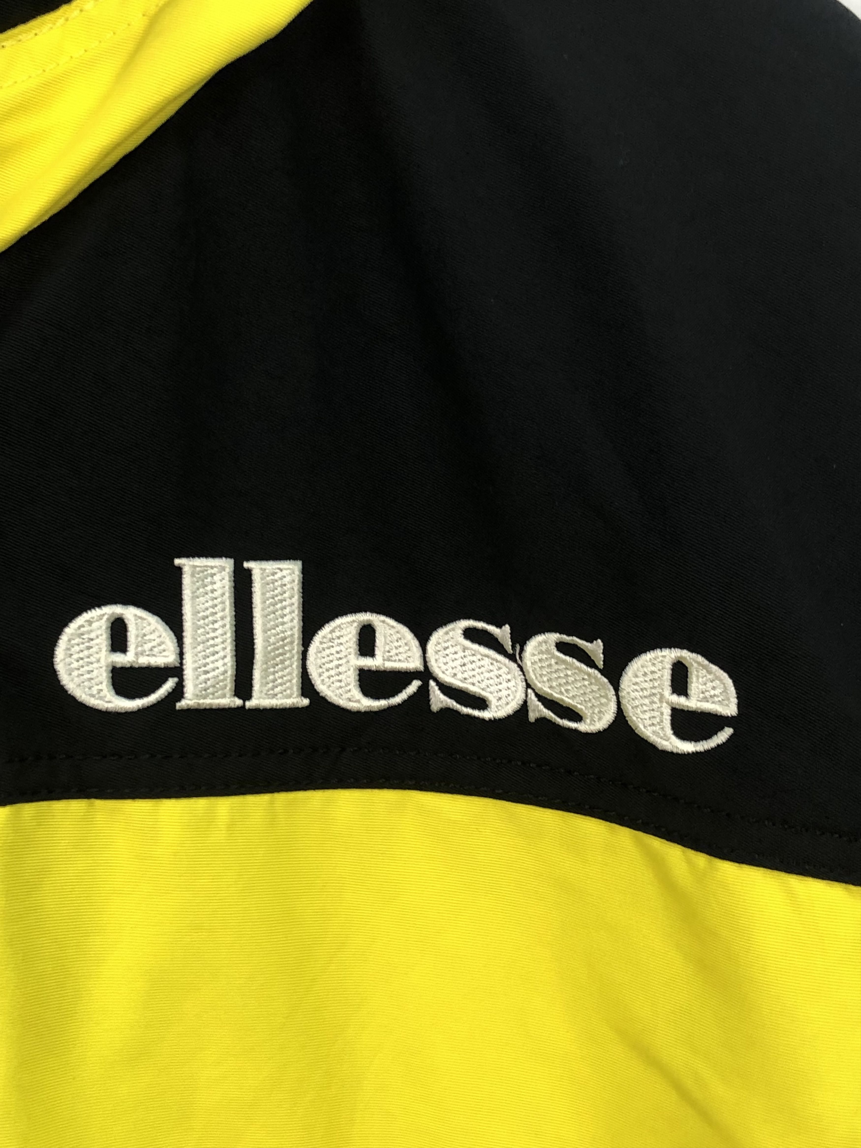 Ellesse Vintage Ellesse Surfing Zipper Jacket J0218 Size US L / EU 52-54 / 3 - 6 Thumbnail