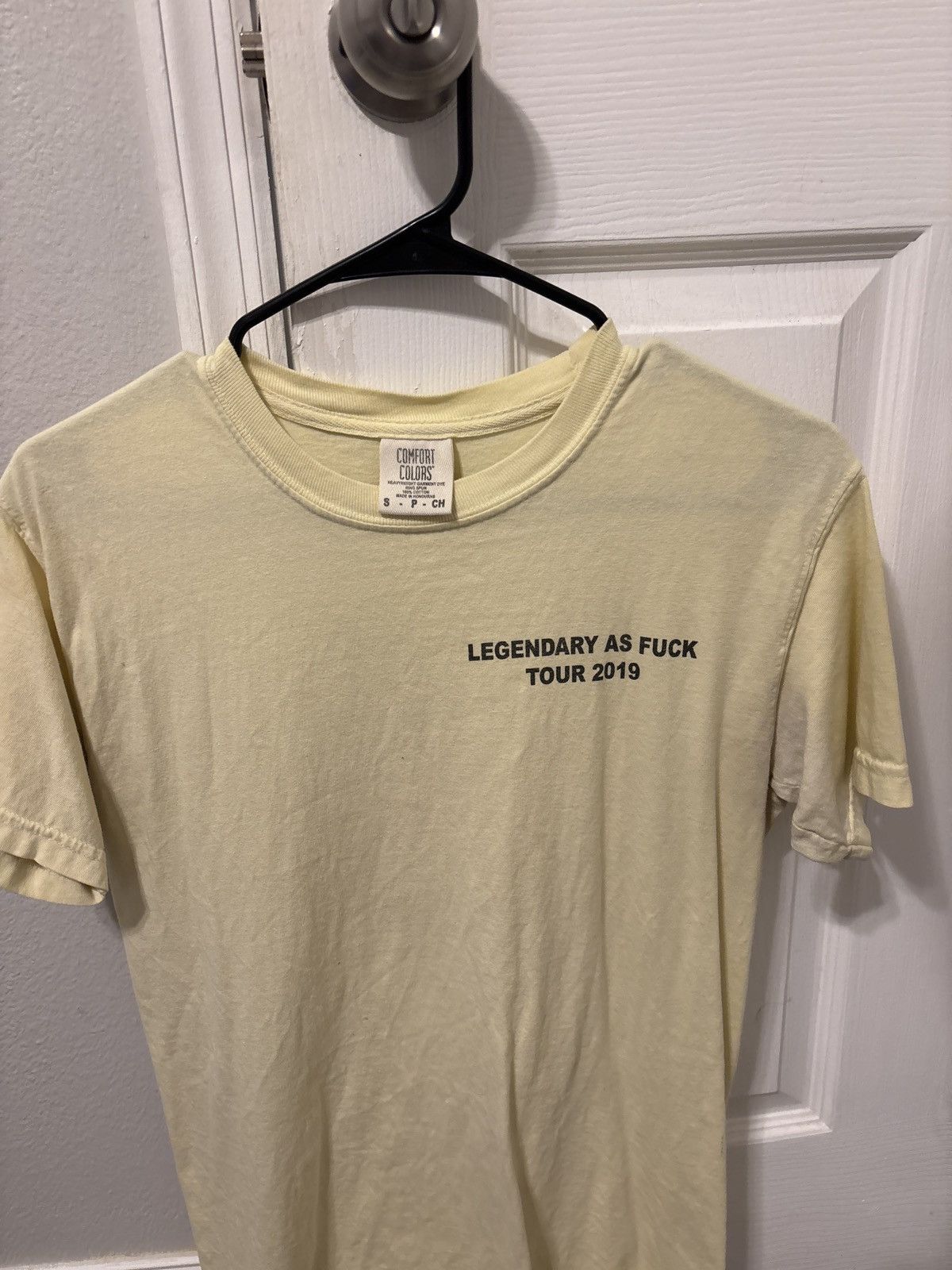 Band Tees Legendary as Fuck shirt Size US S / EU 44-46 / 1 - 2 Thumbnail
