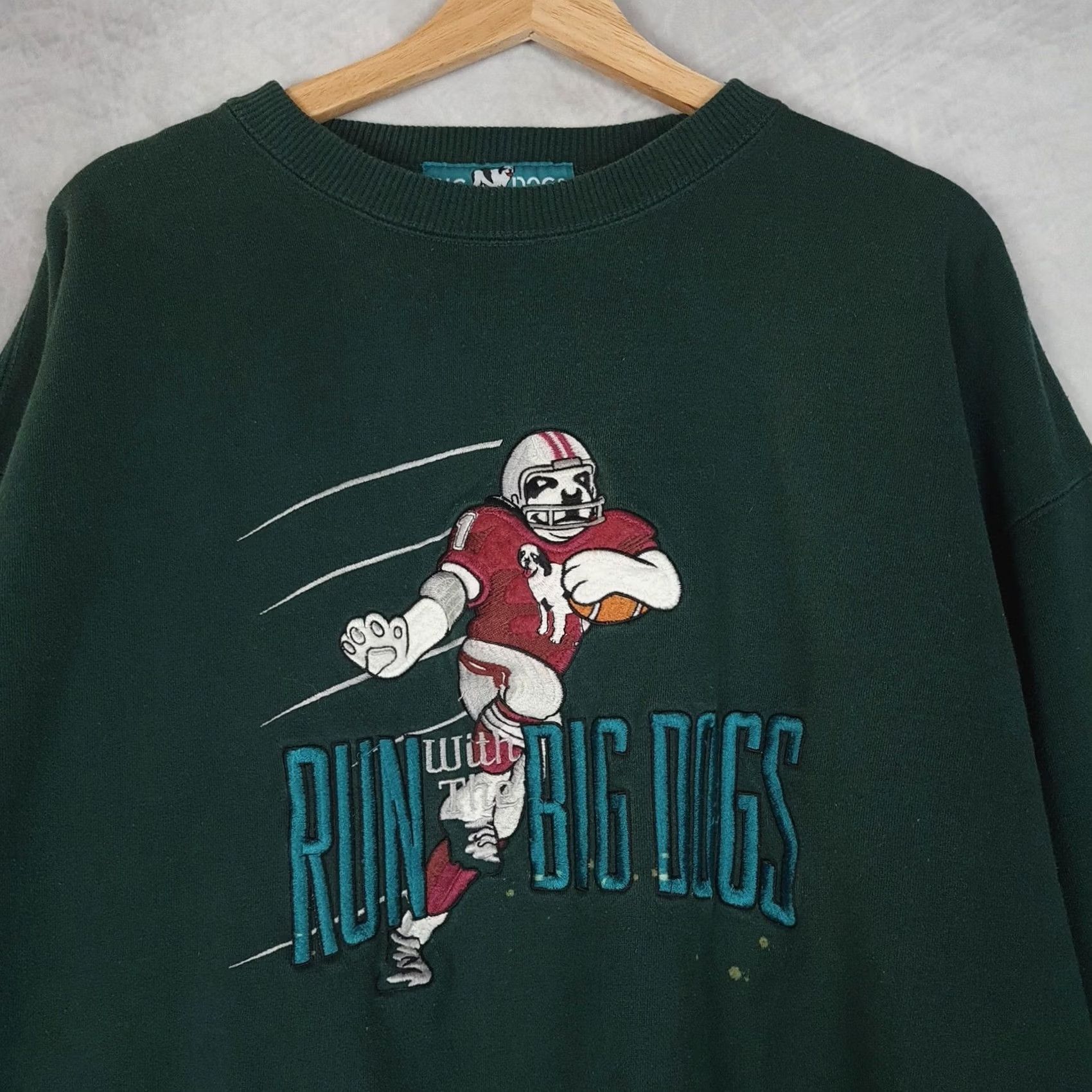 Big Dogs VINTAGE Big Dogs Sweatshirt Mens XL Green Crewneck 90s 2000s Graphic Football Dog Run With The Big Dogs SVG Size US XL / EU 56 / 4 - 2 Thumbnail