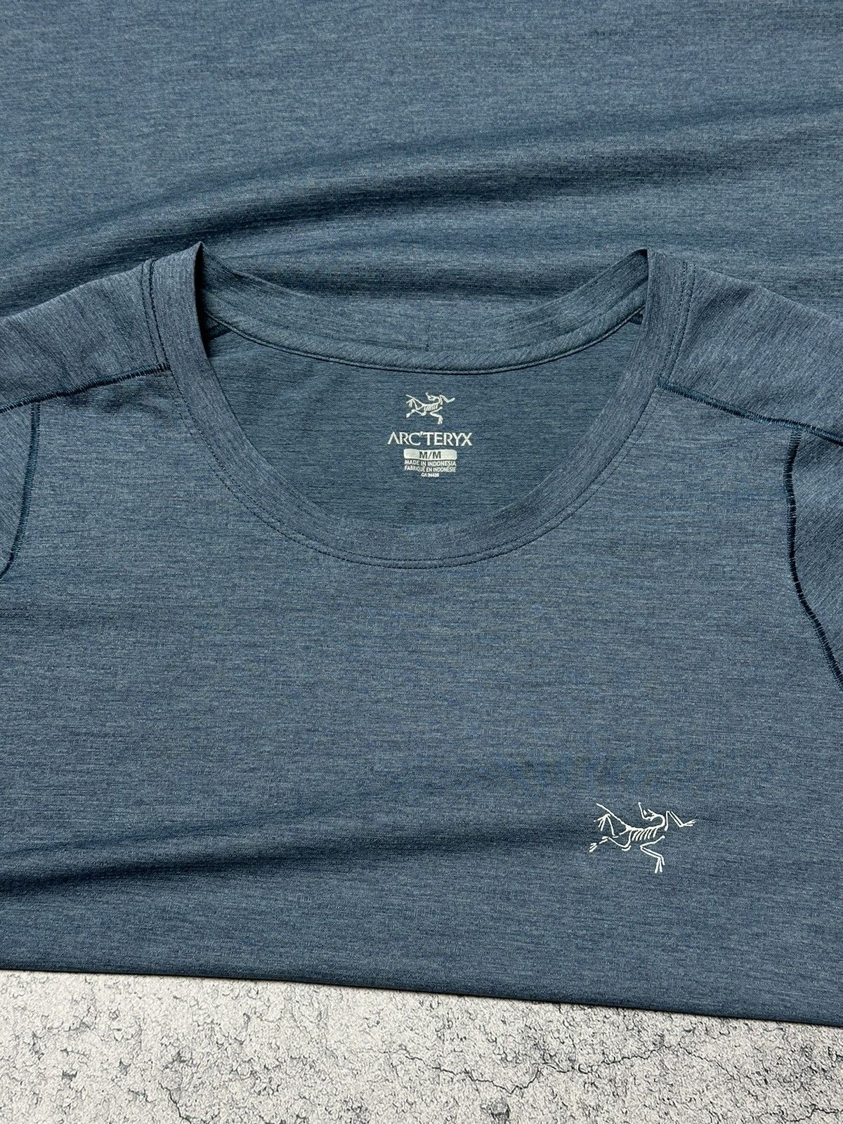 Arc'teryx Arcteryx Cormac Crew Reflective Logo T-Shirt Size US M / EU 48-50 / 2 - 5 Thumbnail