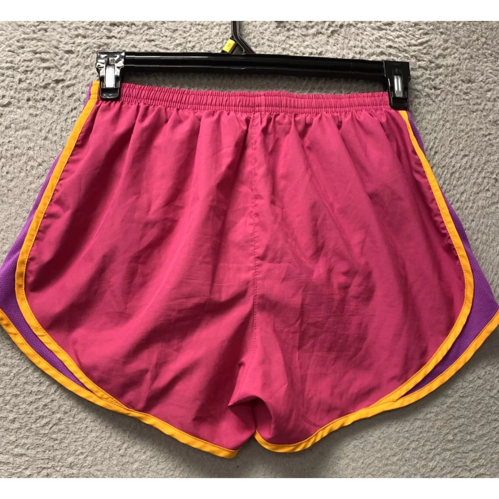 Nike Nike Shorts M Adult Pink Athletic Running Logo Dri Fit Gym Womens 115-15 Size 27" / US 4 / IT 40 - 3 Thumbnail
