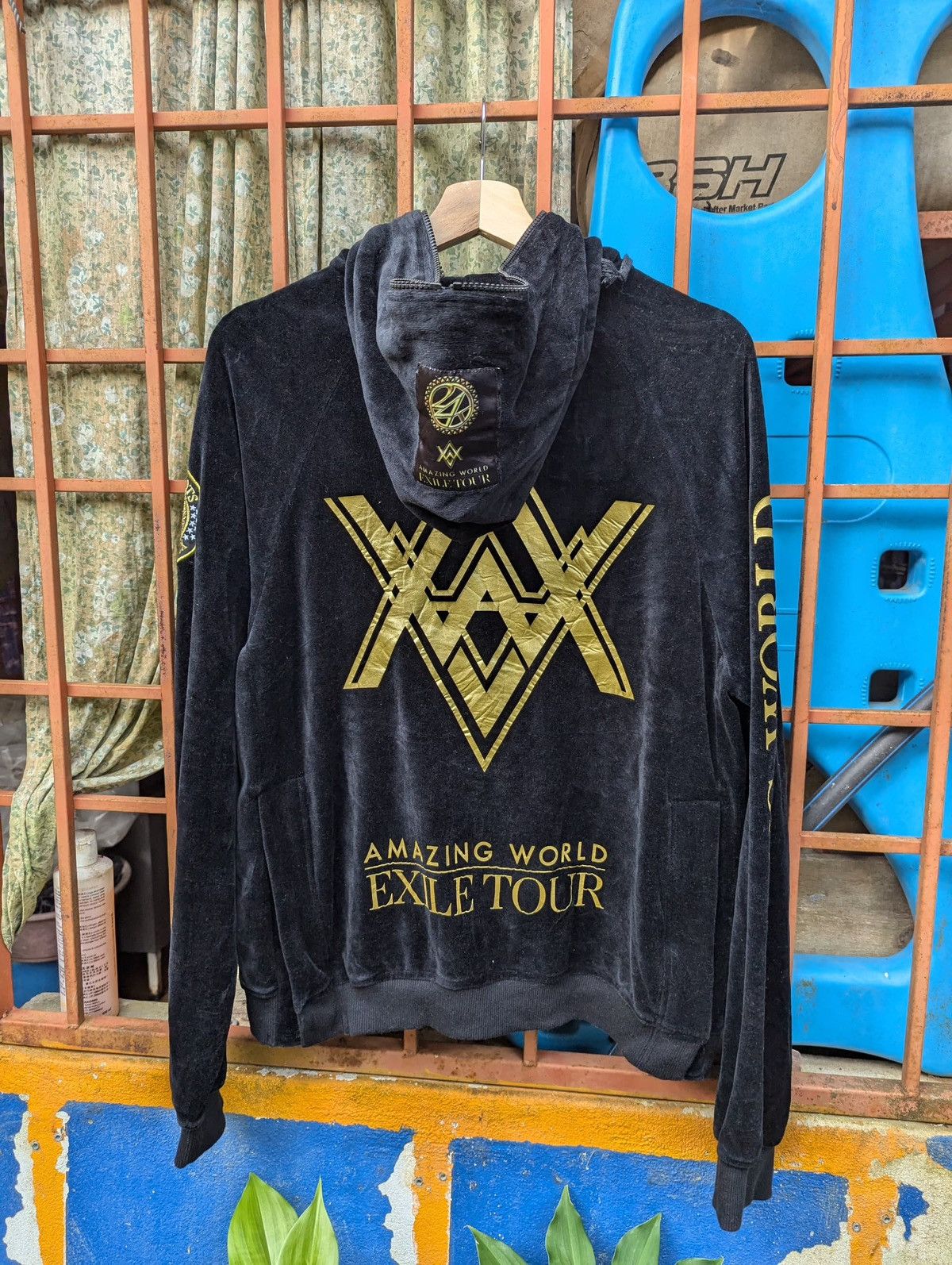 Japanese Brand 24karat Tour Exile Hoodie Velvet Size US S / EU 44-46 / 1 - 2 Thumbnail