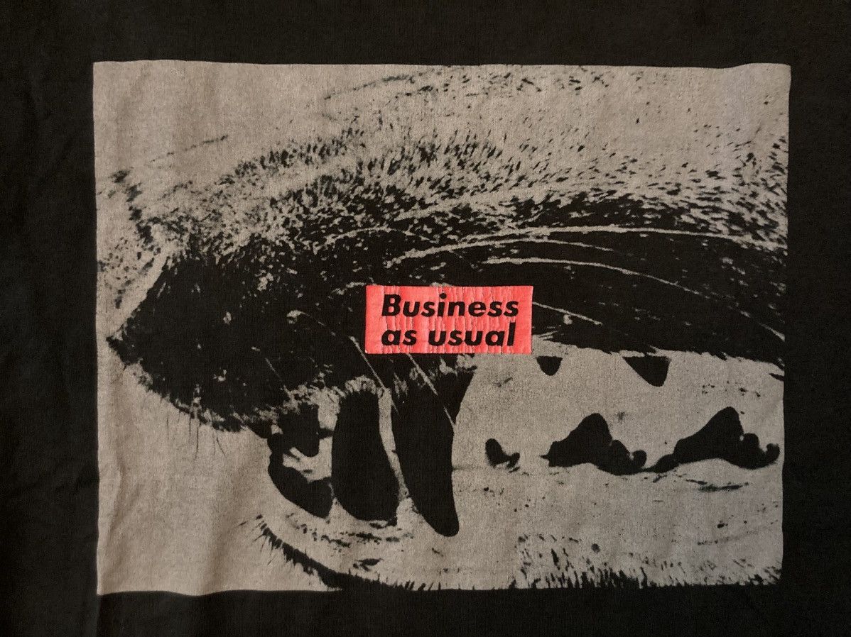 Barbara Kruger × Uniqlo × Vintage Vintage Barbara Kruger Tshirt Size US M / EU 48-50 / 2 - 4 Thumbnail