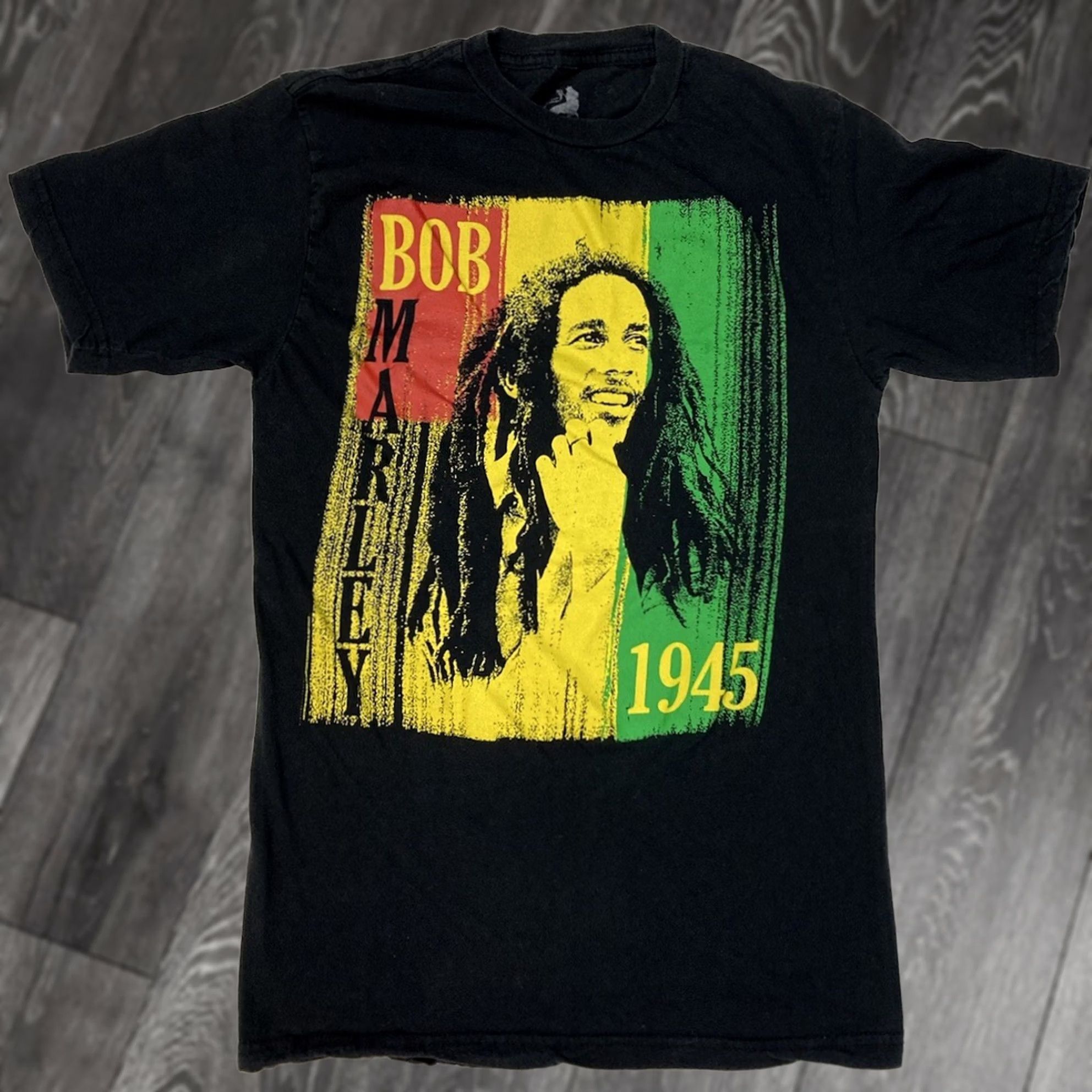 Vintage VINTAGE? Bob Marley 1945 Graphic T-shirt Women Small Black Short Sleeve Music Size S / US 4 / IT 40 - 1 Thumbnail