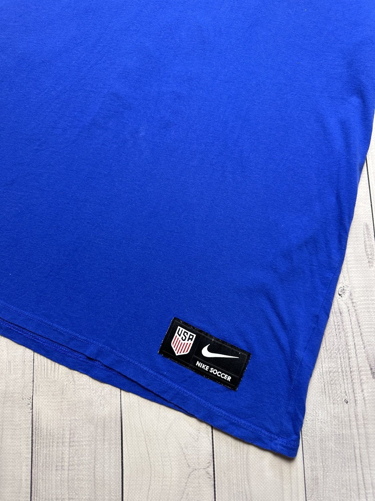 Nike × Vintage Vintage Nike Soccer tee USA 8 Dempsey size M rare Size US M / EU 48-50 / 2 - 6 Thumbnail