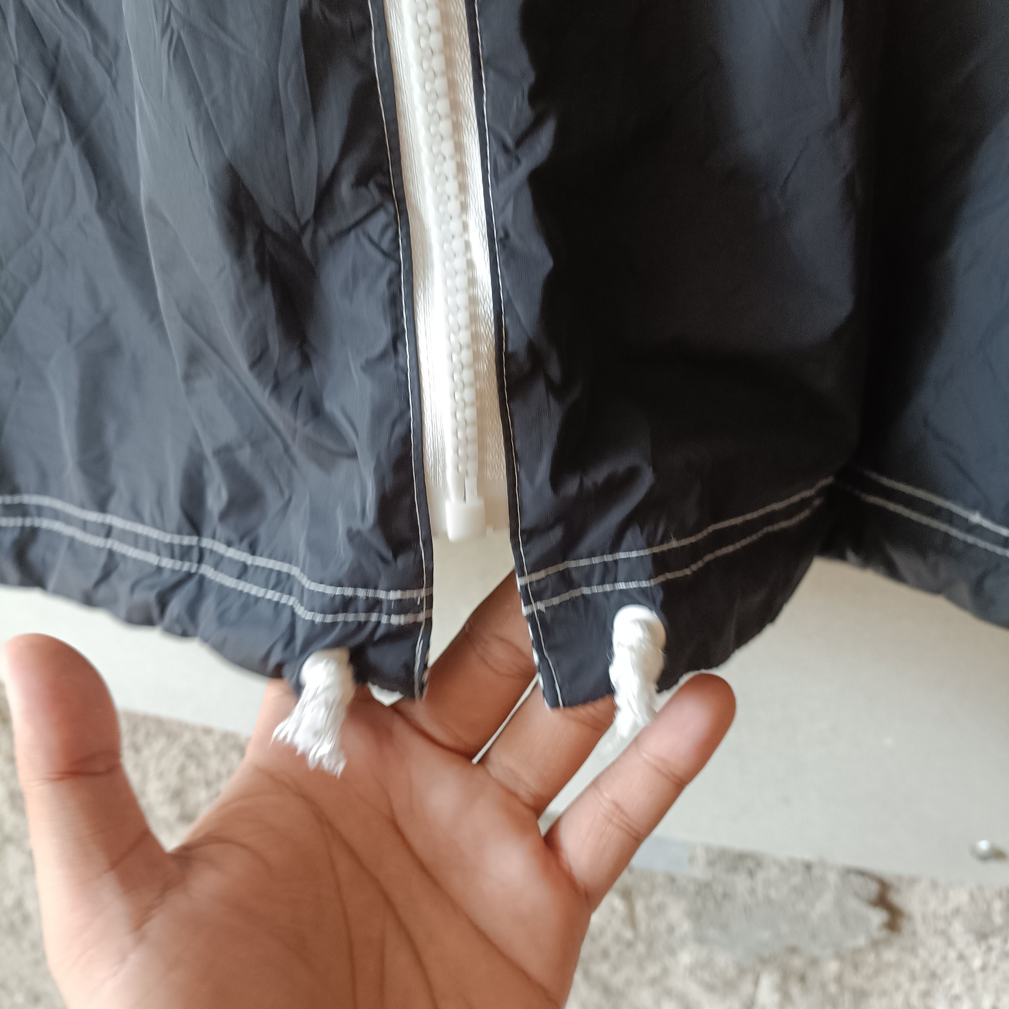 Courreges Vintage Courrèges Riversible nylon cropped jacket Hooded Size S / US 4 / IT 40 - 9 Thumbnail