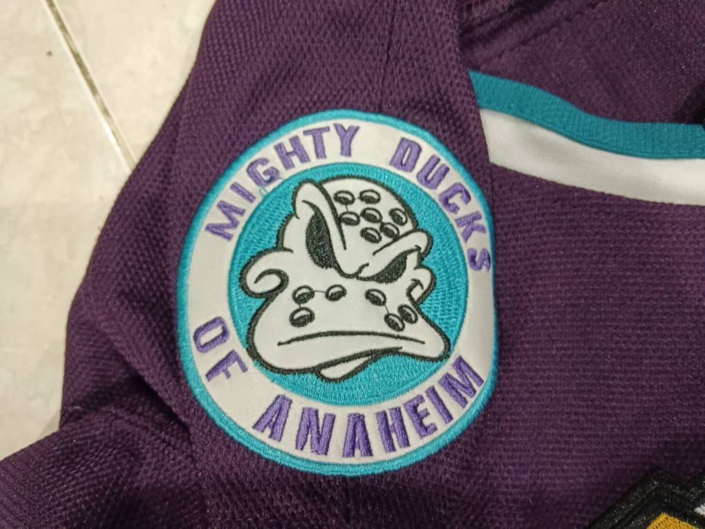 Ccm × NHL Vintage the mighty ducks jersey Size US L / EU 52-54 / 3 - 11 Thumbnail