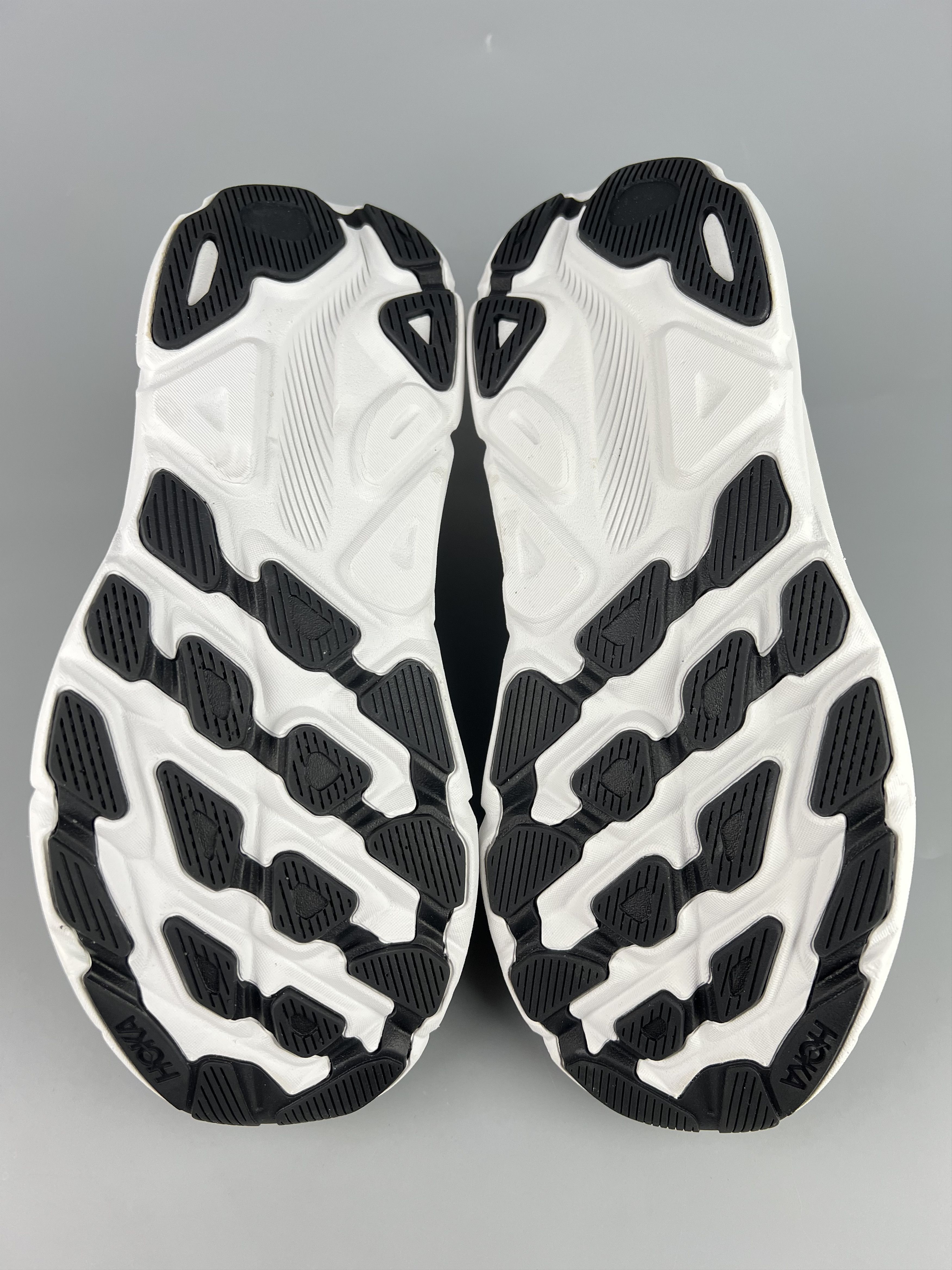 Hoka 10D Hoka One One Clifton 9 Wide Running Shoes Walking Gym Size US 10 / IT 40 - 6 Thumbnail