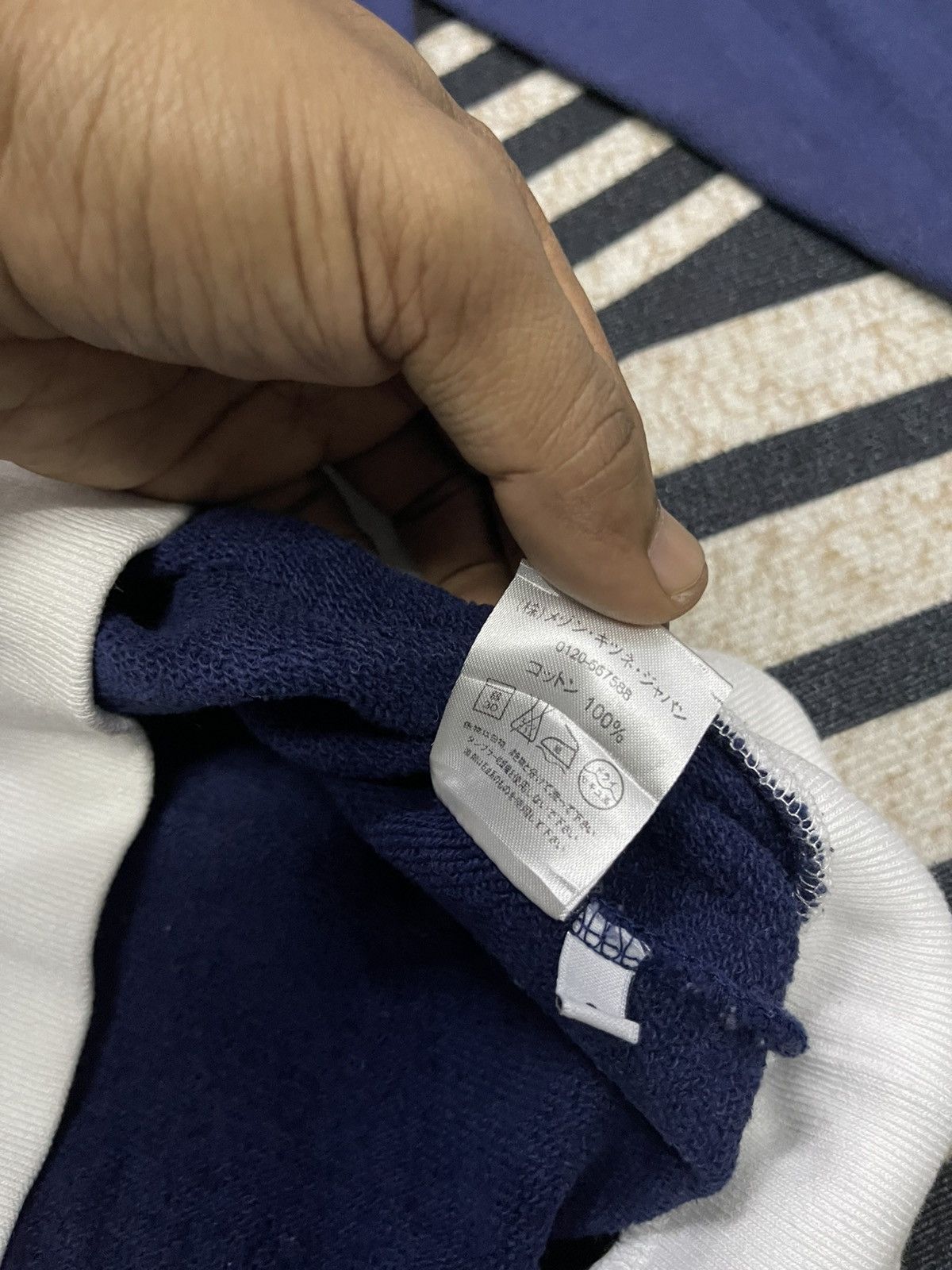 Maison Kitsune 2000s MAISON KITSUNE FOX PRINT SWEATSHIRT Size S / US 4 / IT 40 - 11 Thumbnail
