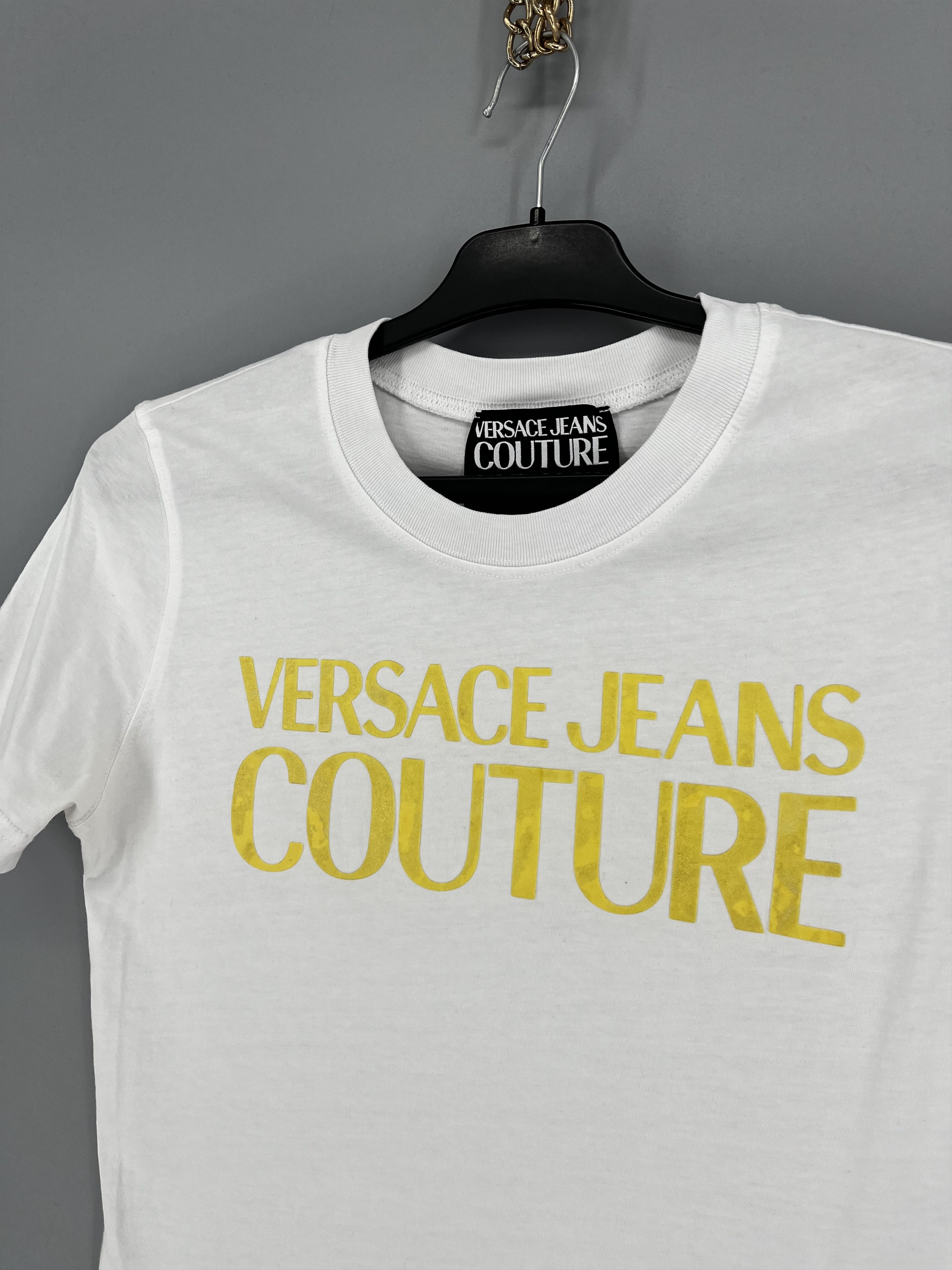 Versace VERSACE JEANS COUTURE GOLD LOGO T SHIRT-WHITE Size M / US 6-8 / IT 42-44 - 7 Thumbnail