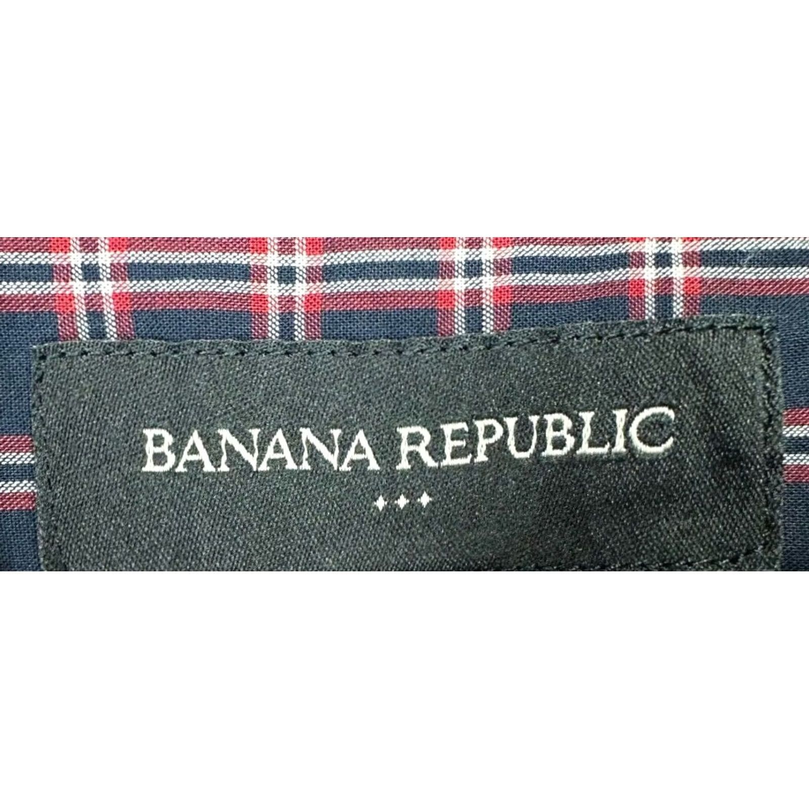 Banana Republic Banana Republic Untucked Fit Shirt Men Small Plaid Button-Down Long Sleeve NEW Dark Navy Red White Calico Casual Mens Clothing Size US S / EU 44-46 / 1 - 6 Thumbnail