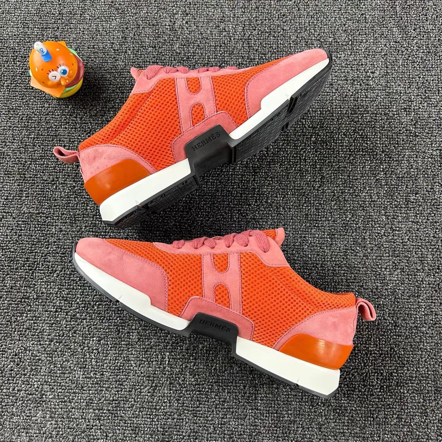 Hermes Hermes orange pink colorblock sneakers 36 Size US 5.5 / IT 35.5 - 3 Thumbnail