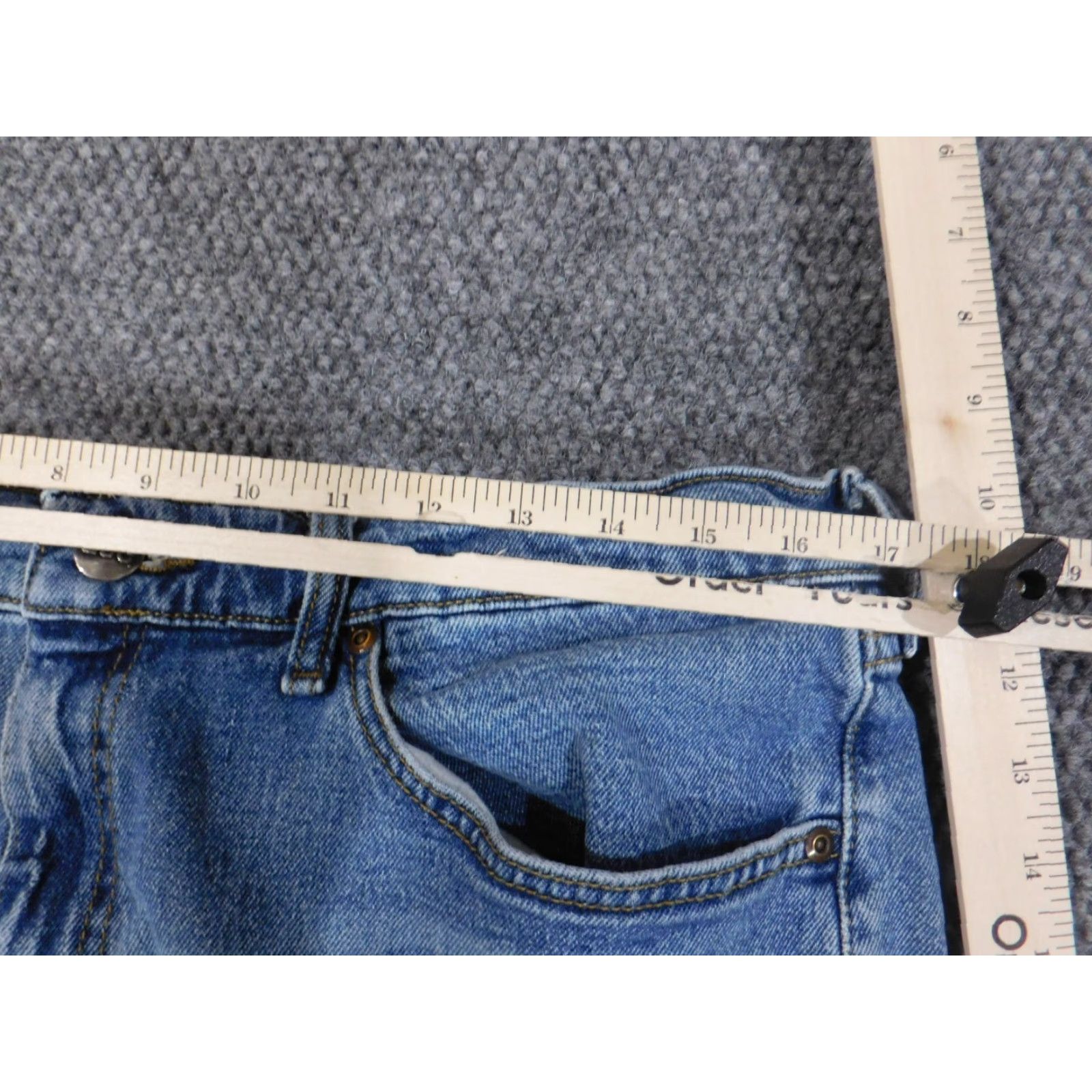 Lee Lee Jeans Men Jeans 36x30 Light Blue Distressed Denim Work Straight Regular USA Pocket Zipper Mid Rise 30 In Inseam Size US 36 / EU 52 - 4 Thumbnail