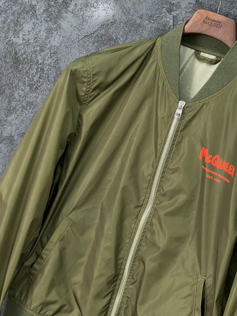 Alexander McQueen Alexander McQUEEN Letter logo printed jacket material 45% m Size US M / EU 48-50 / 2 - 5 Thumbnail