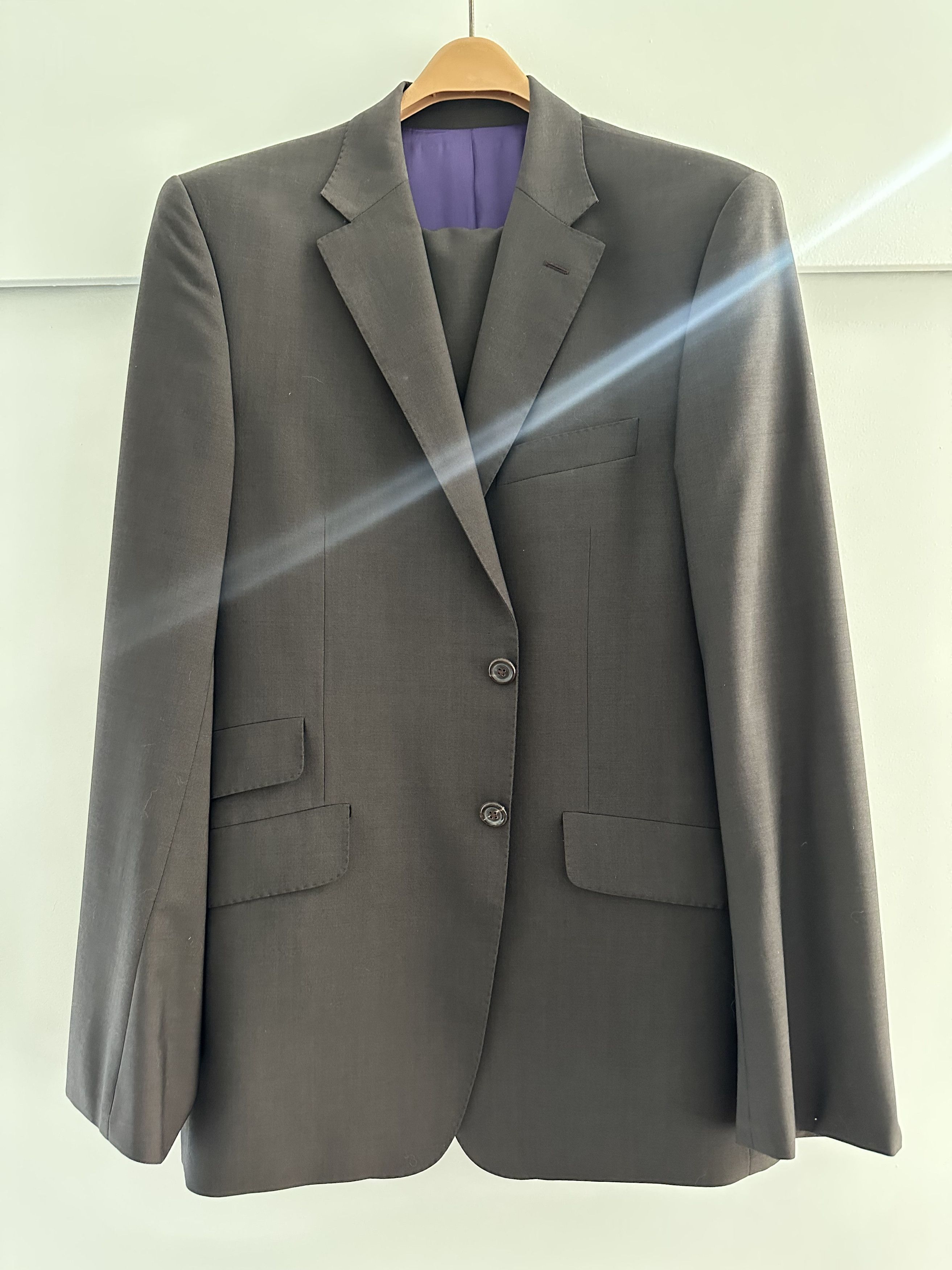Paul Smith ($2k+) Mohair "The Westbourne" Suit Size 40R - 1 Thumbnail