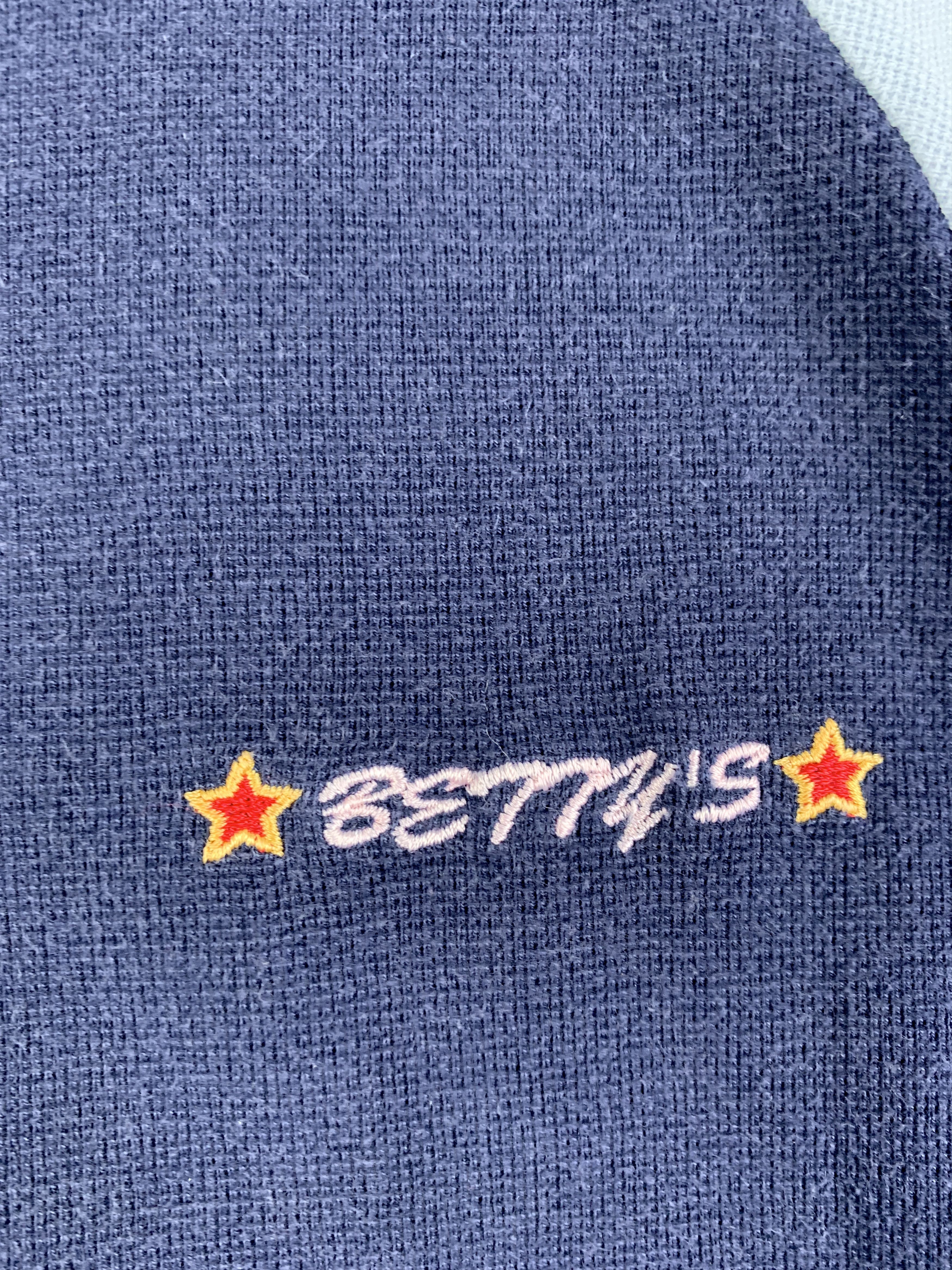 Japanese Brand 2000s Betty Blue Girl Graphic Tee (S) Size S / US 4 / IT 40 - 6 Thumbnail