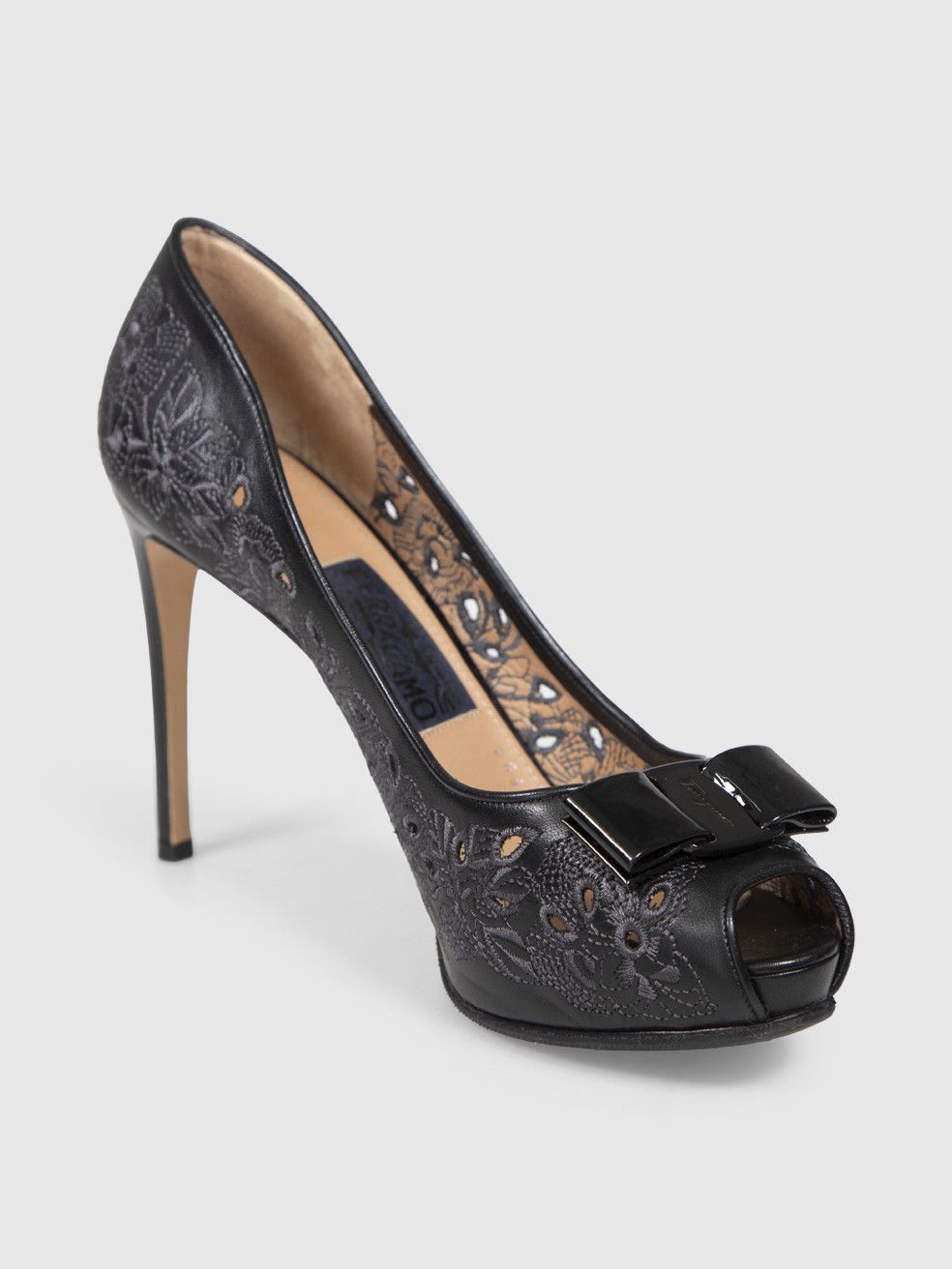 Salvatore Ferragamo Black Leather Cut Out Bow Heels Size US 9 / IT 39 - 1 Thumbnail