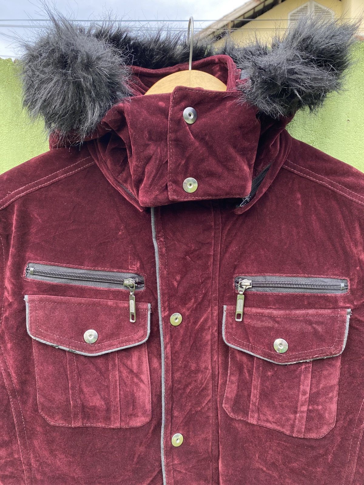 Japanese Brand Naughty Style Burgundy Velvet Parka Jacket Faux Fur Hood Size US M / EU 48-50 / 2 - 2 Thumbnail