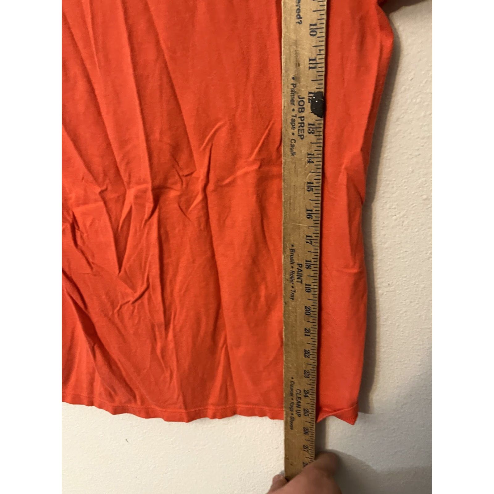 Gap Womens Gap Favorite V-Neck Tee Orange Solid Size Small Shirt Adult Womens V-Neck T-Shirt Orange Gap S Size S / US 4 / IT 40 - 5 Thumbnail